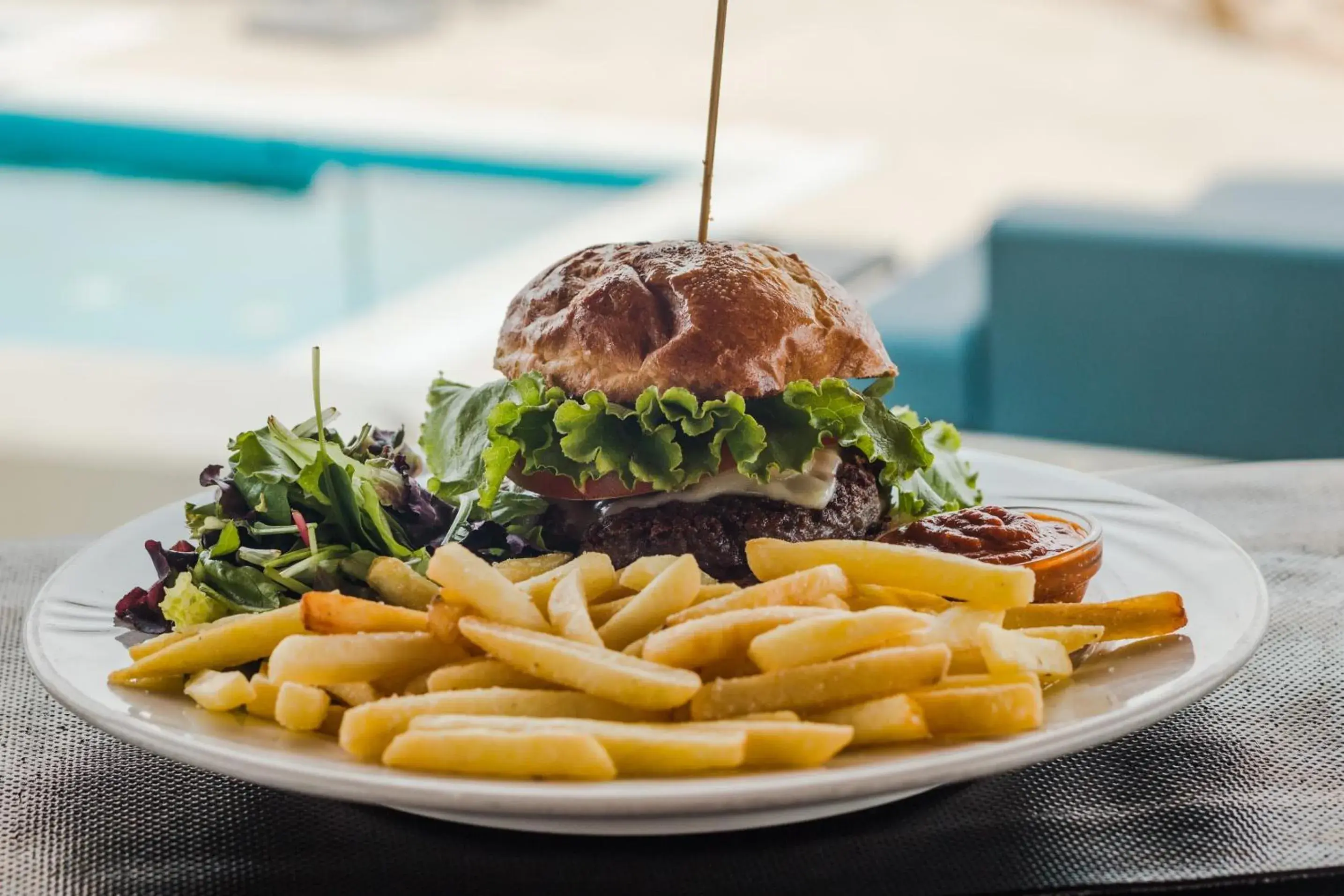 Restaurant/places to eat in Hotel Savoy Restaurant/places to eat in Hotel Savoy