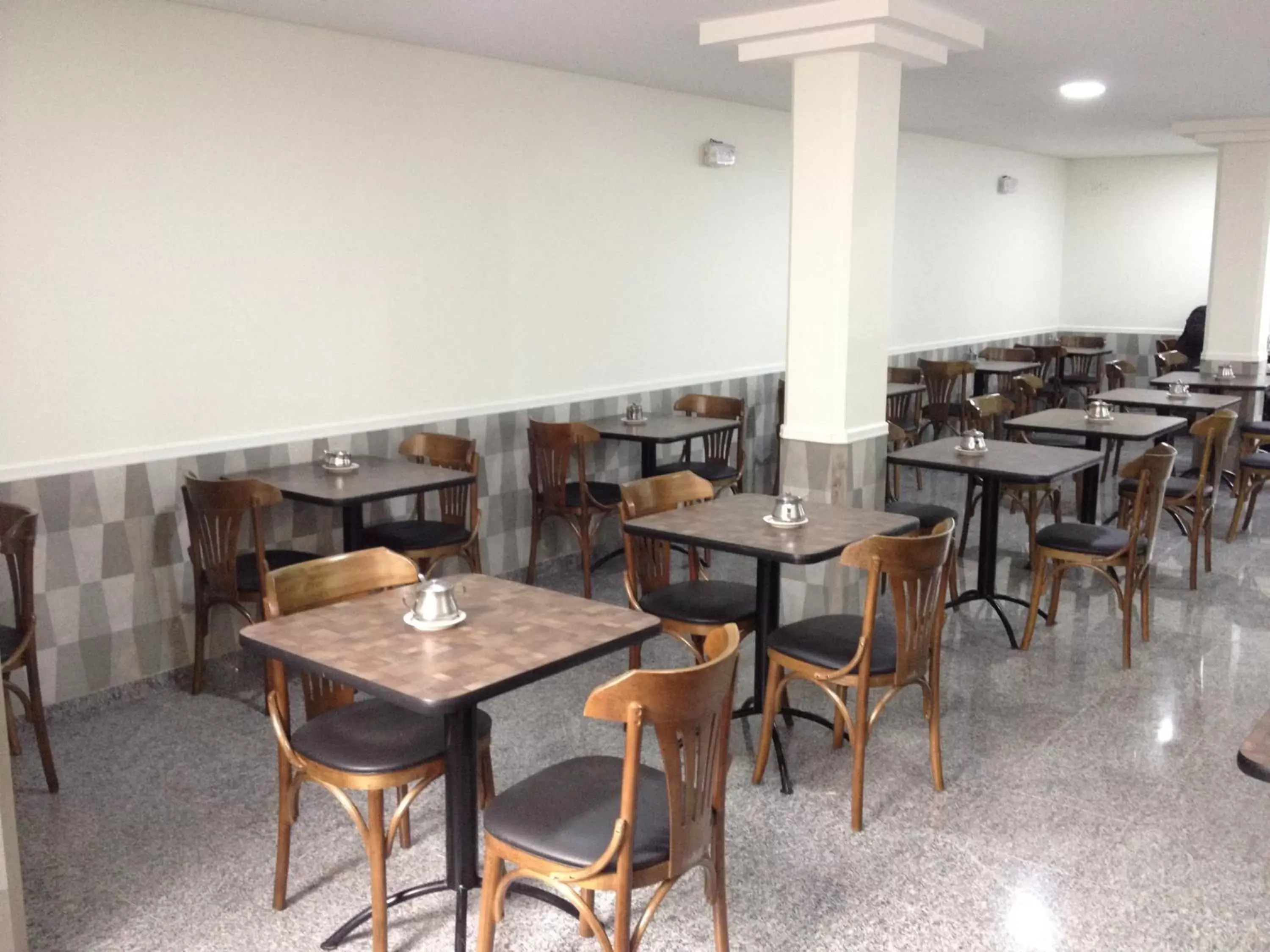 Restaurant/Places to Eat in Hotel America do Sul