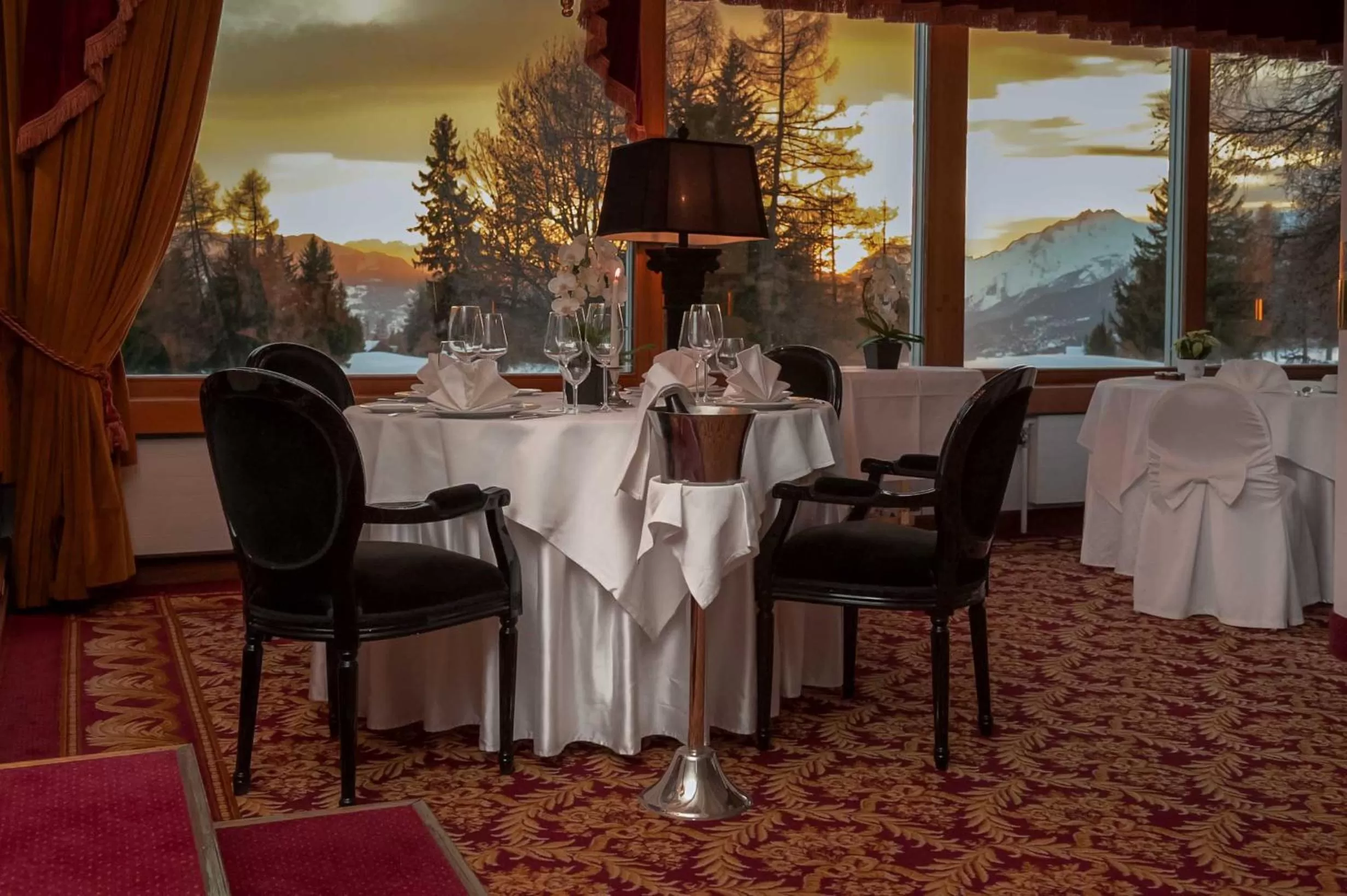 Restaurant/places to eat in Grand Hôtel du Golf & Palace