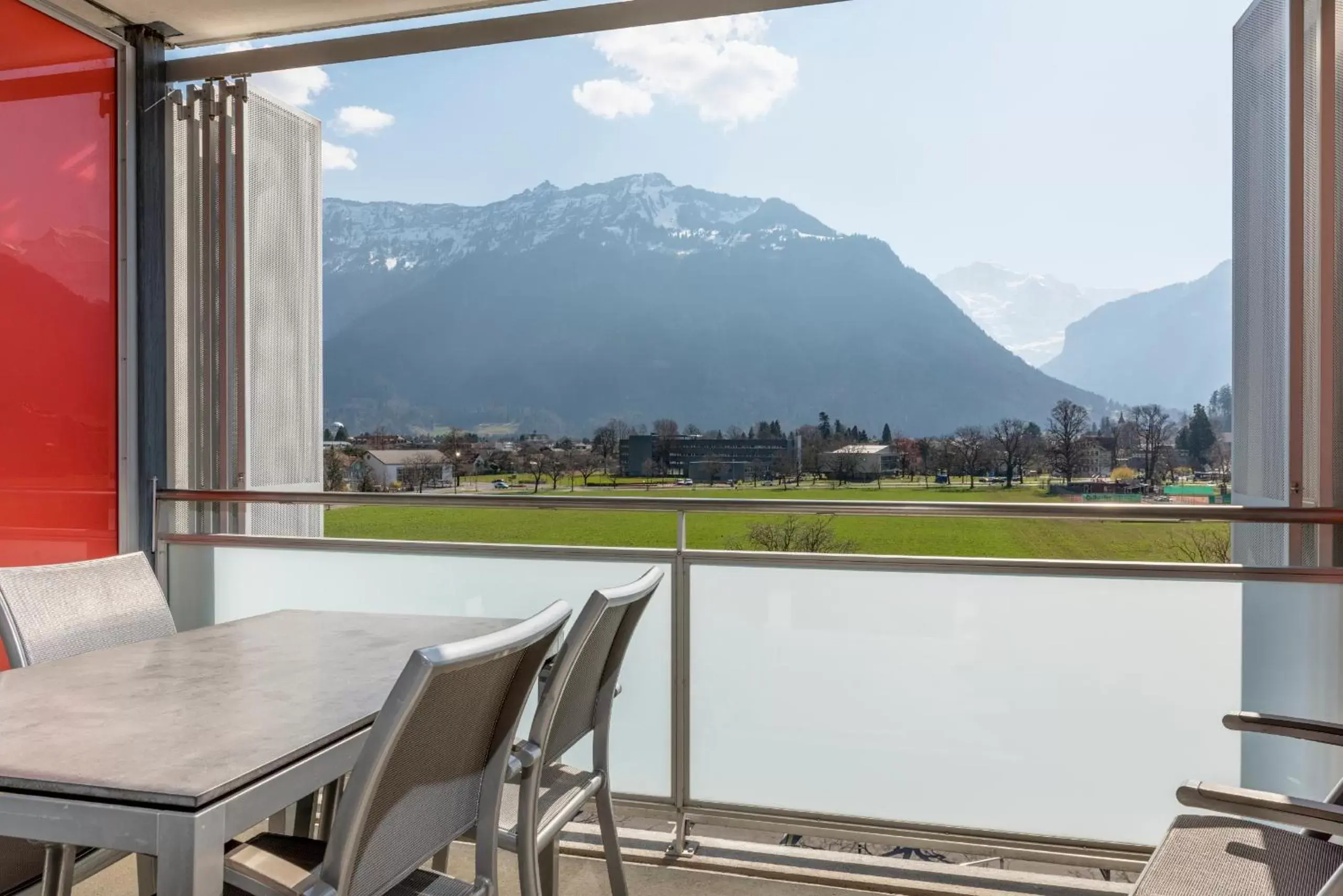 Balcony/Terrace, Mountain View in Hapimag Ferienwohnungen Interlaken