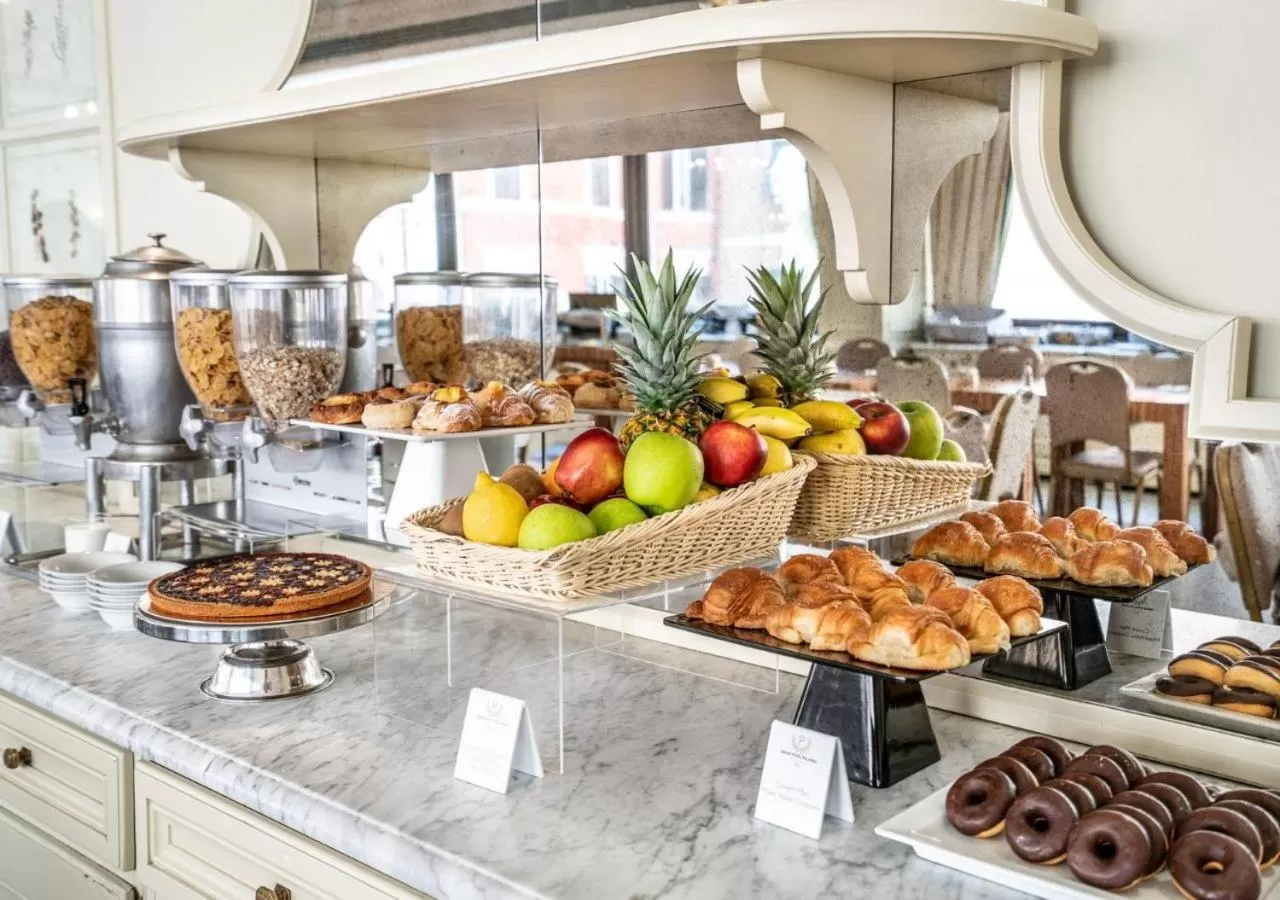 Food close-up in FH55 Grand Hotel Palatino