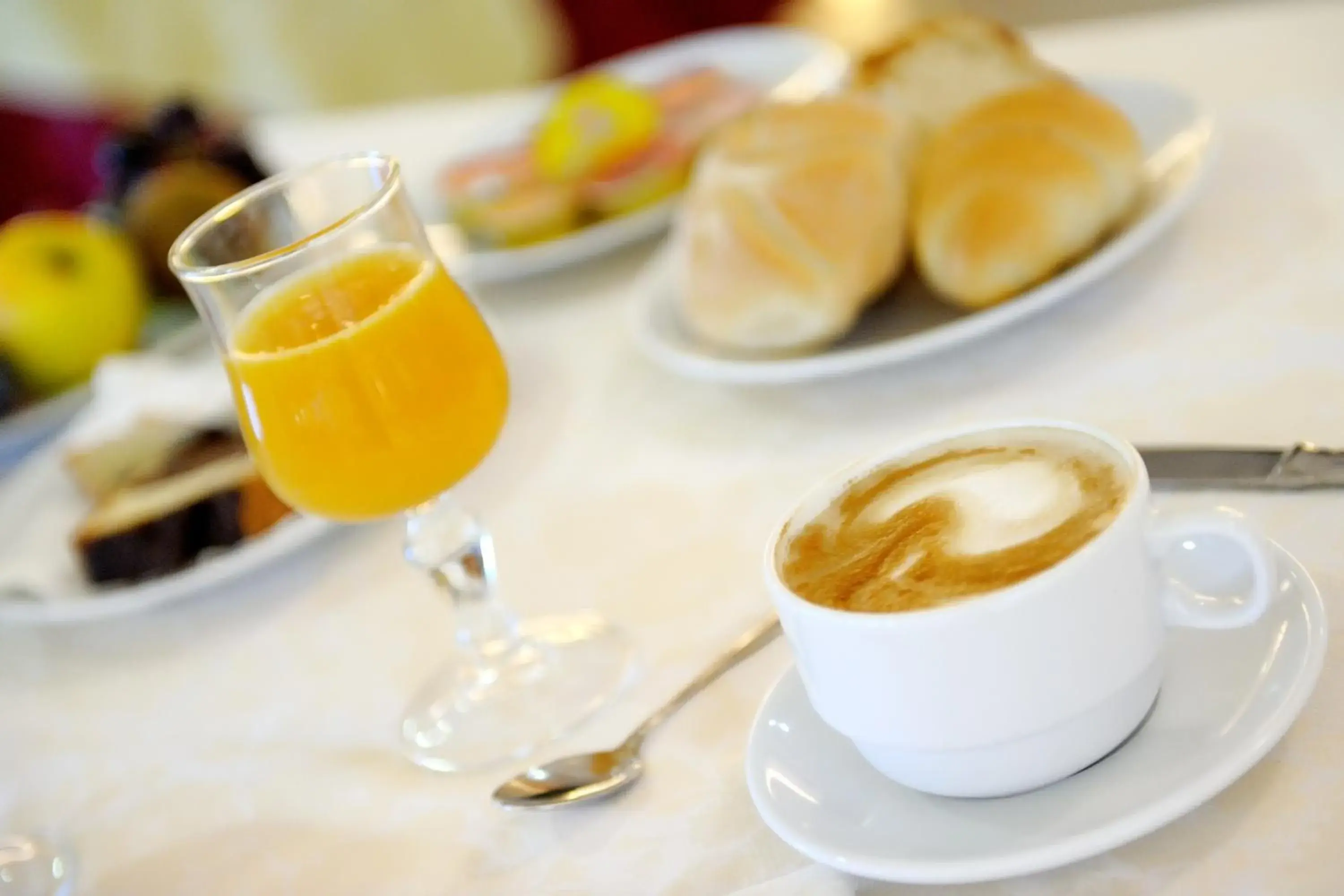 Breakfast, Drinks in Hotel I Melograni