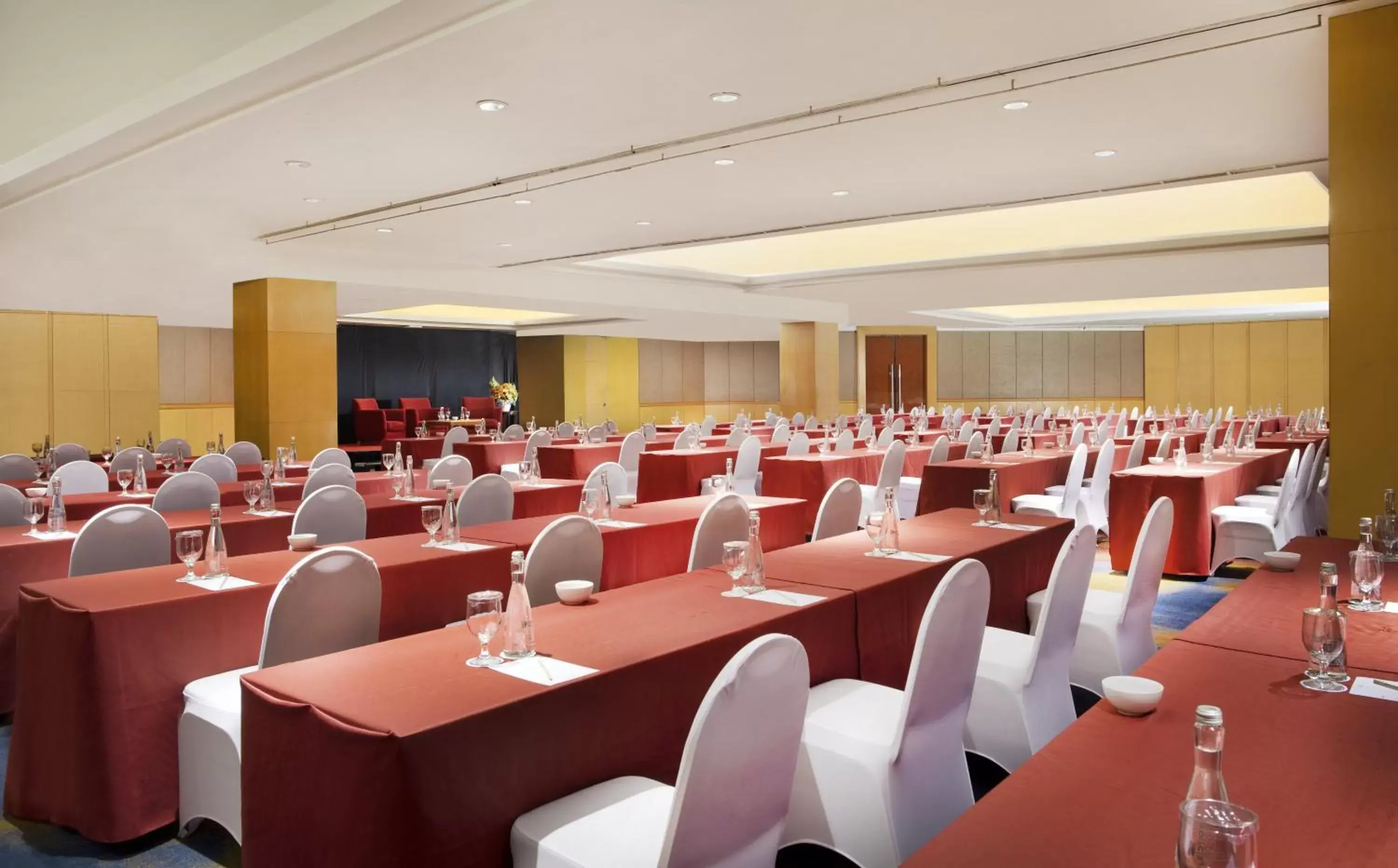 Meeting/conference room in Hotel Ciputra Jakarta managed by Swiss-Belhotel International