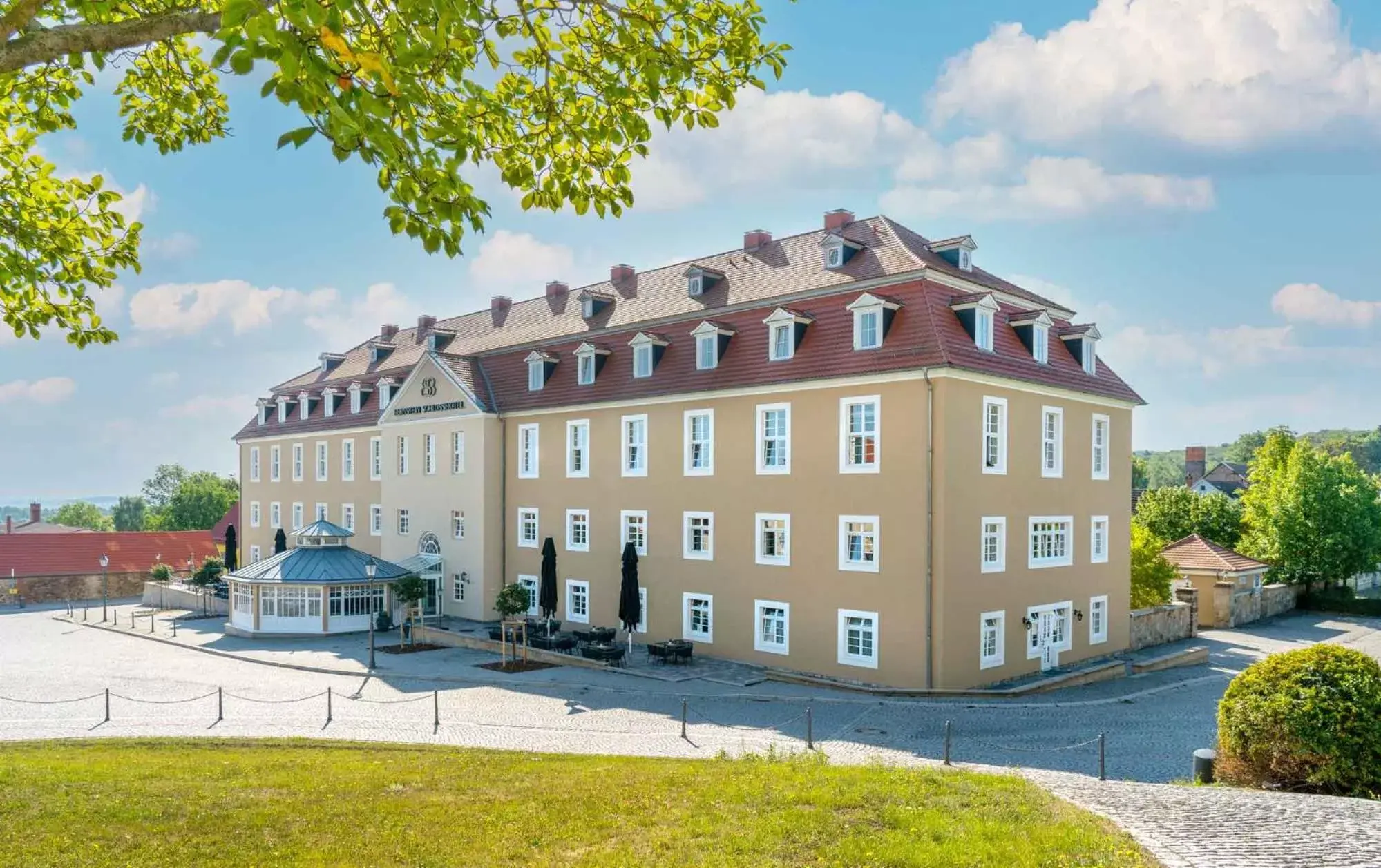 Property Building in Bernstein Schlosshotel Ballenstedt