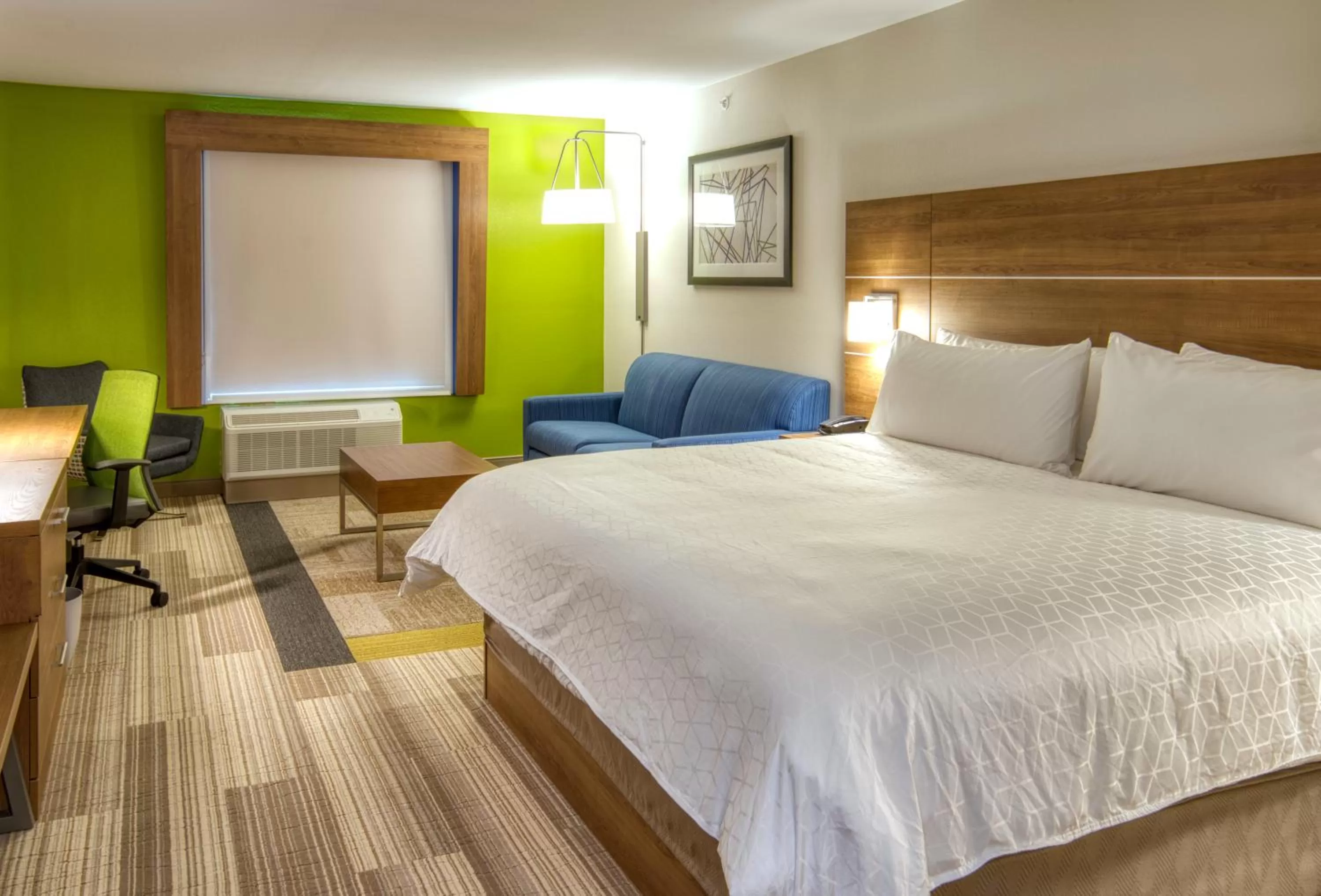 Bedroom, Bed in Holiday Inn Express & Suites Lincoln Airport by IHG