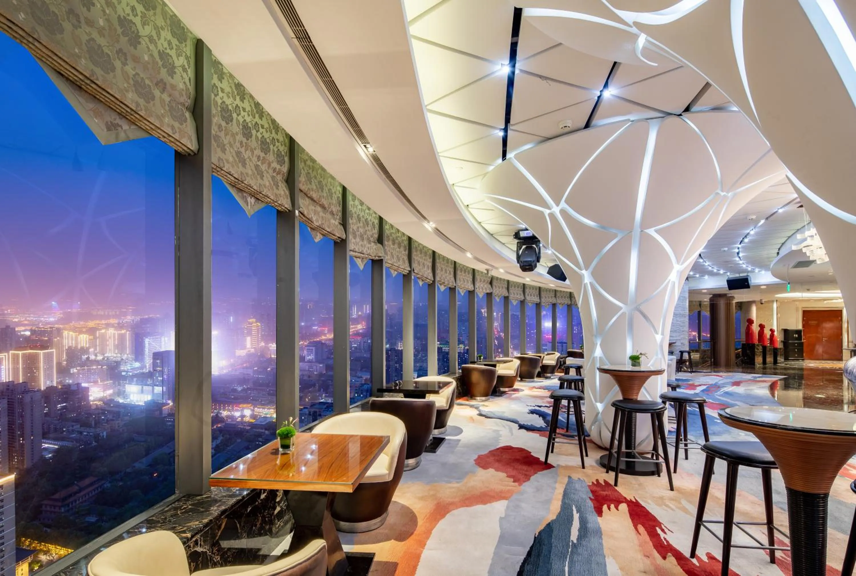 Restaurant/places to eat in Crowne Plaza Xi'an by IHG