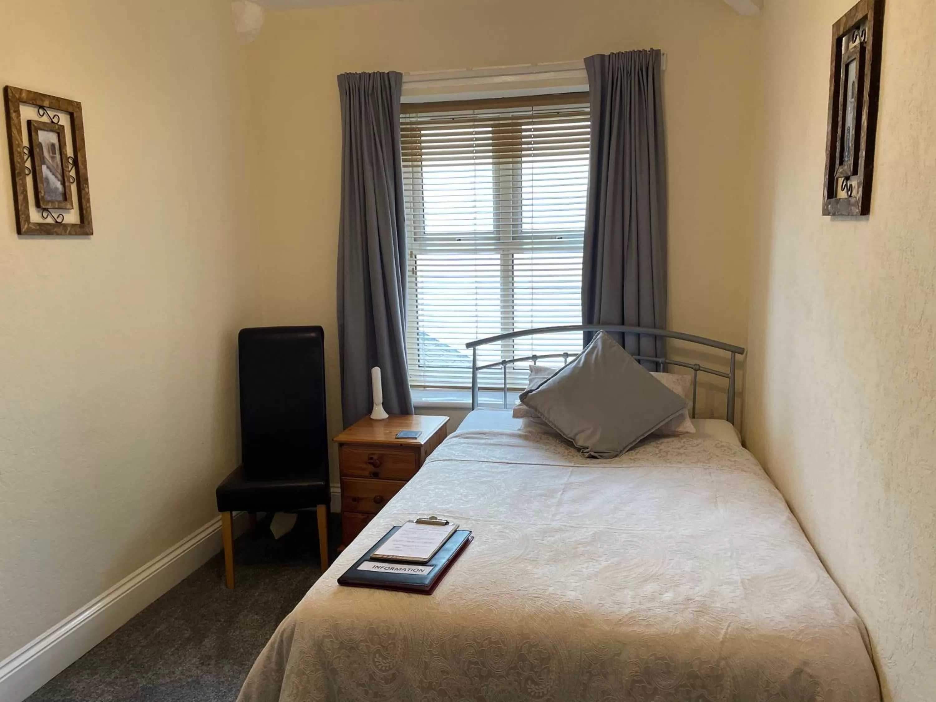 Seating Area in Bron Menai Guest House