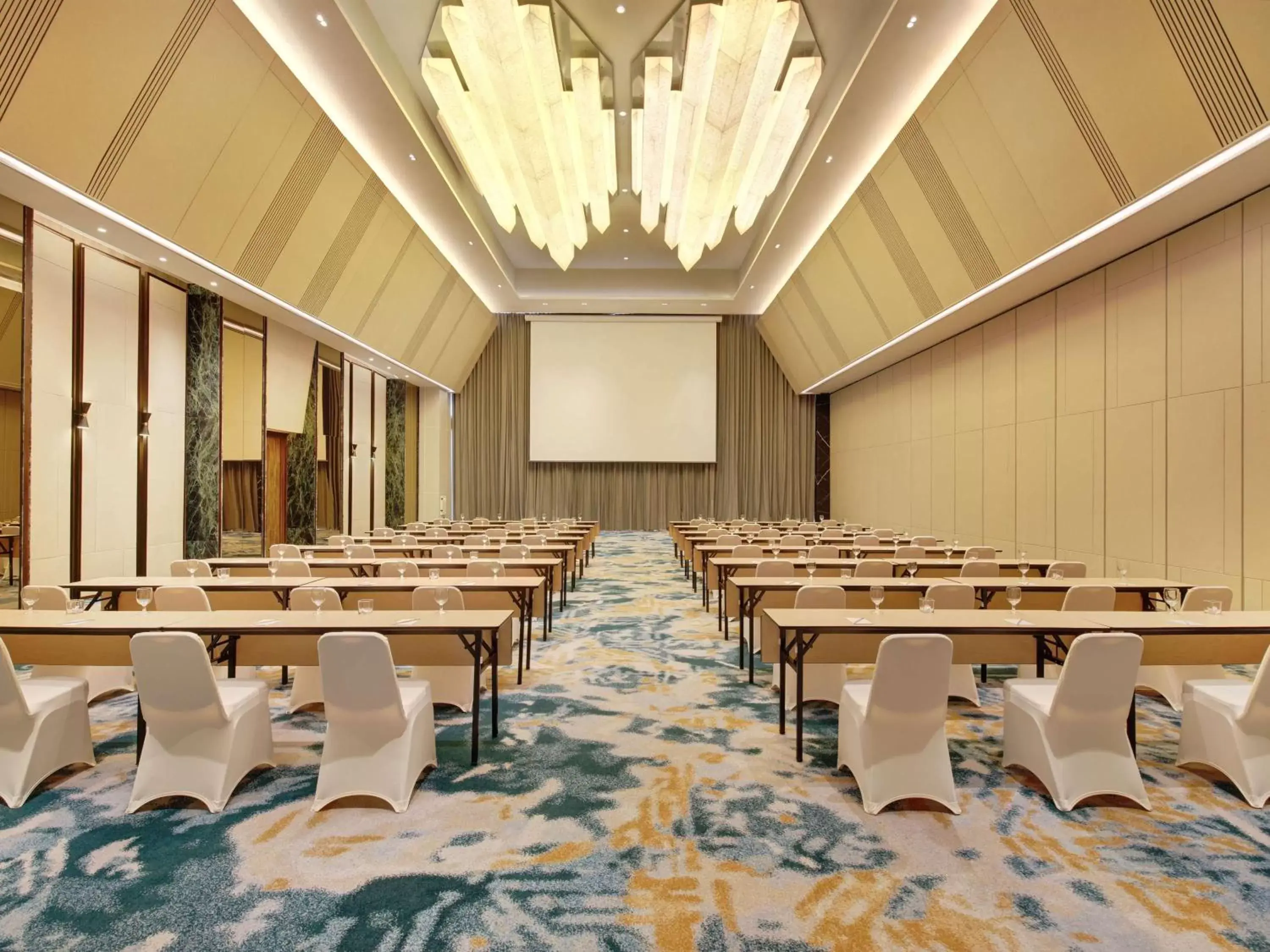 Meeting/conference room in Mercure Pangkalan Bun