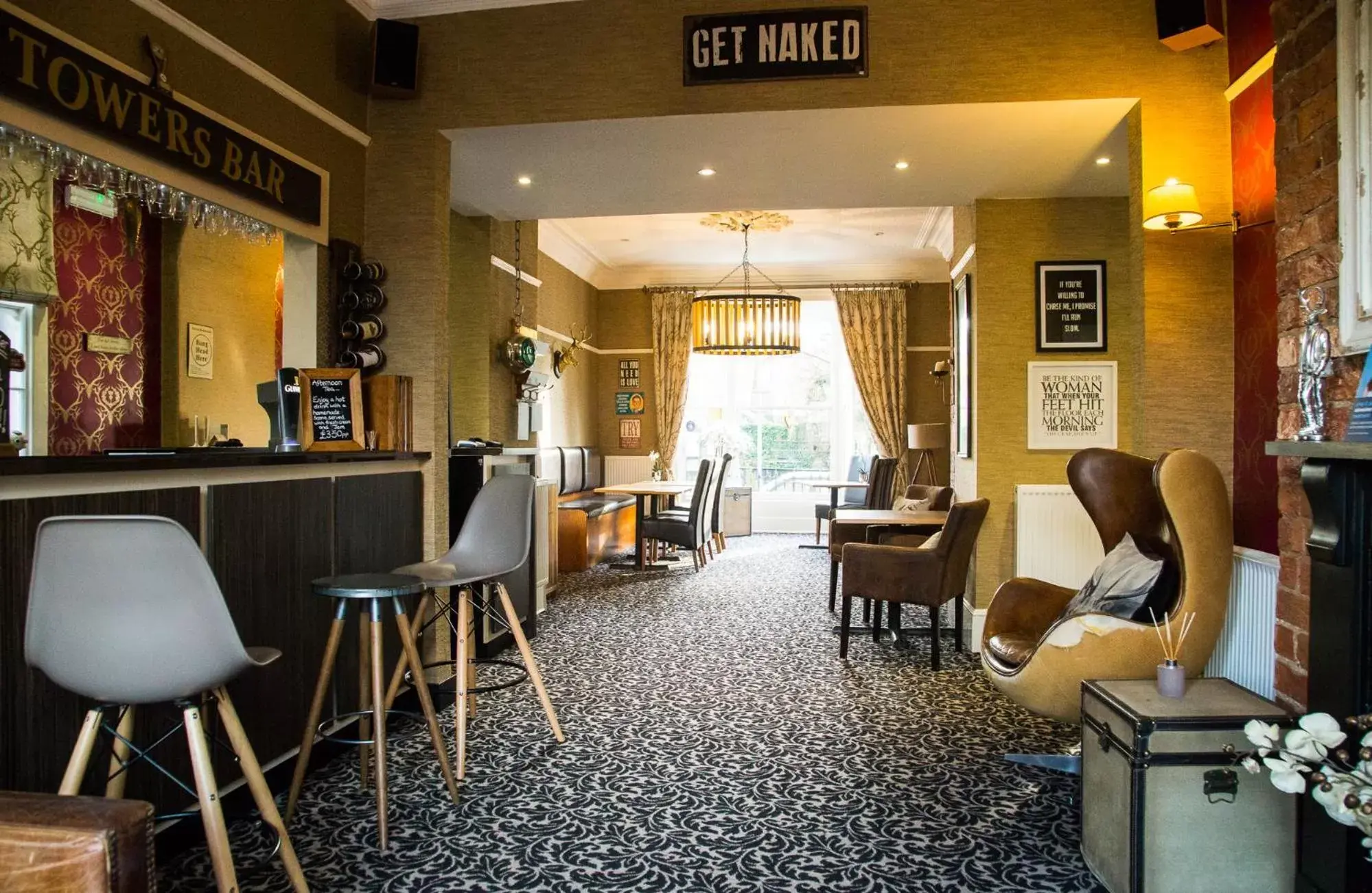 Lobby or reception, Restaurant/Places to Eat in Hedley House Hotel & Apartments