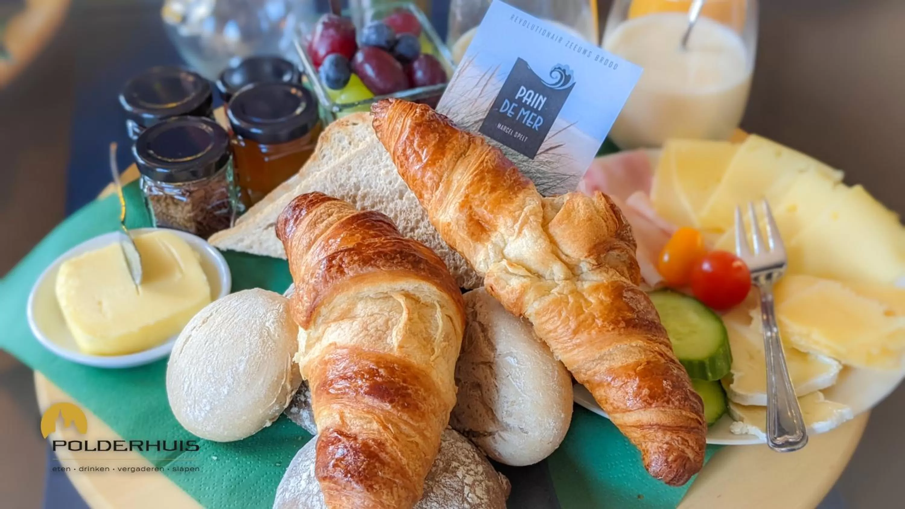 Restaurant/places to eat in Polderhuis Bed & Breakfast