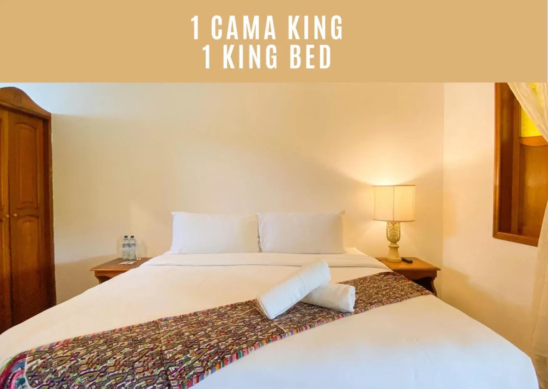 Deluxe King Room in El Carmen Suites