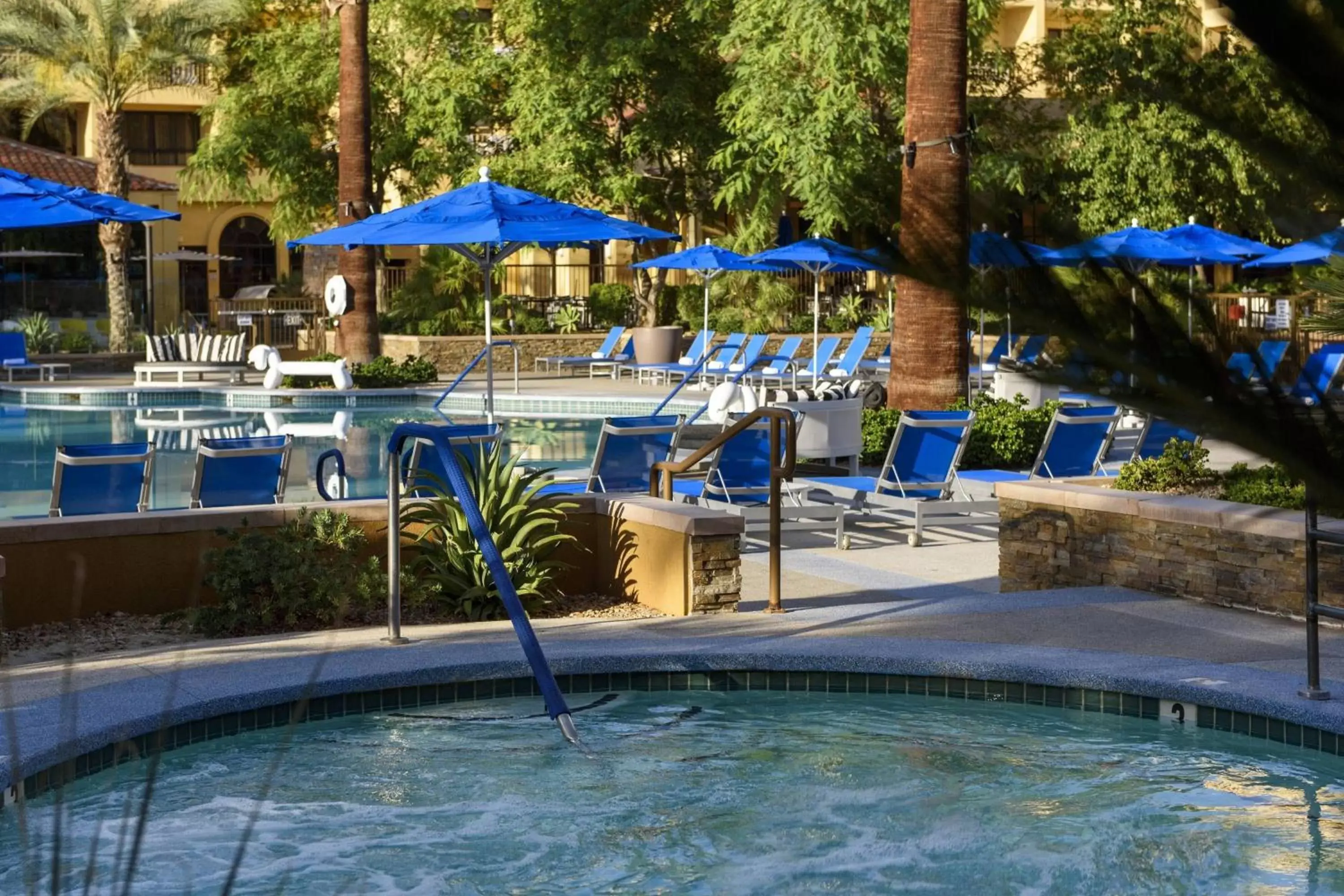 Fitness centre/facilities, Swimming Pool in Renaissance Palm Springs Hotel