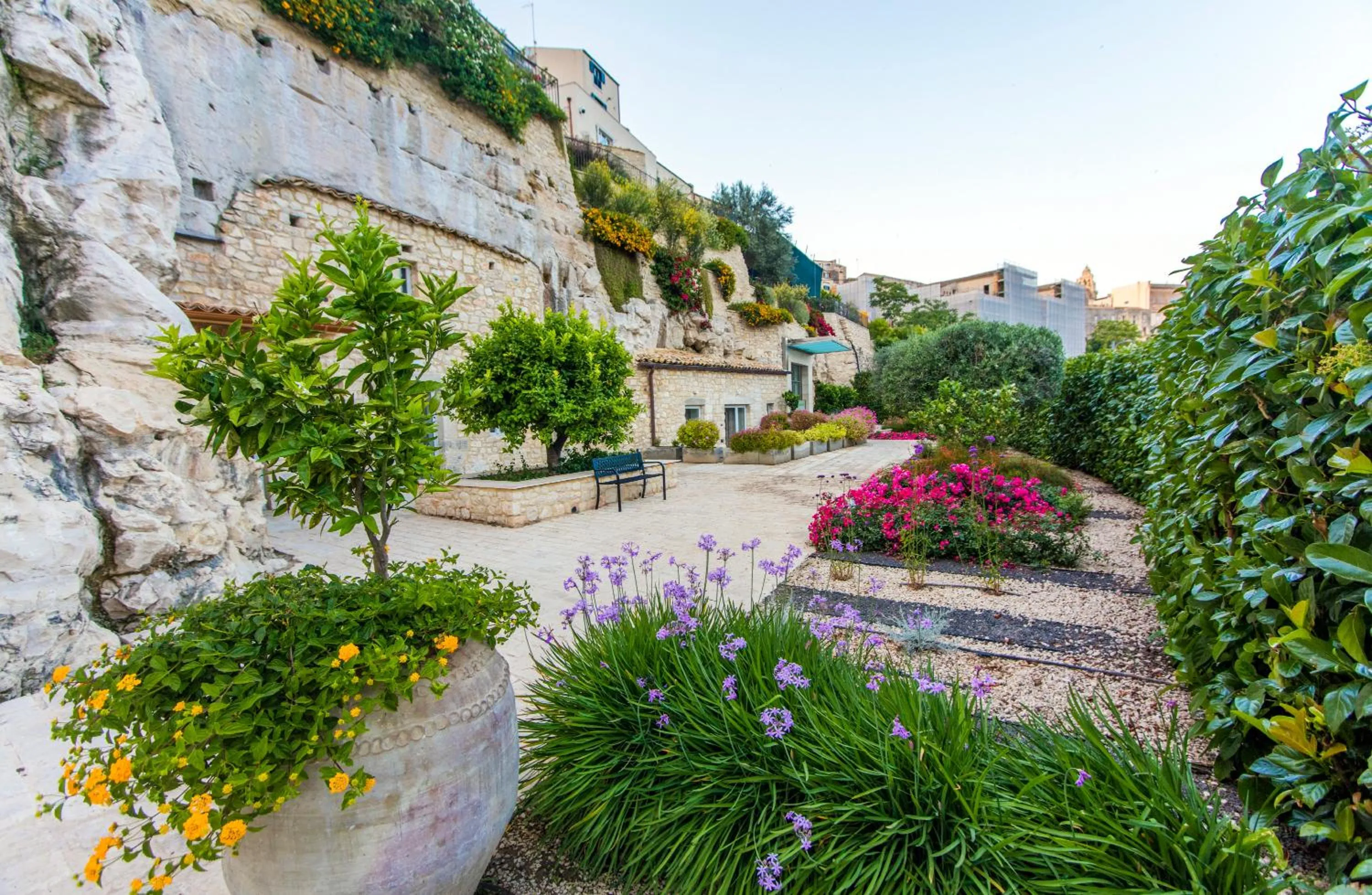 Garden in San Giorgio Palace Hotel Ragusa Ibla