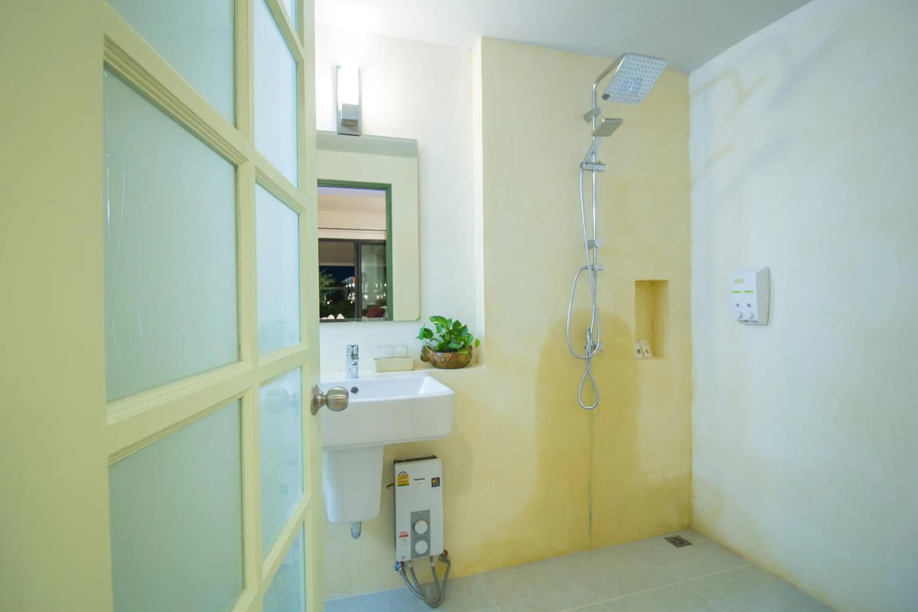 Photo of the whole room, Bathroom in Green Terrace Resort & Restaurant