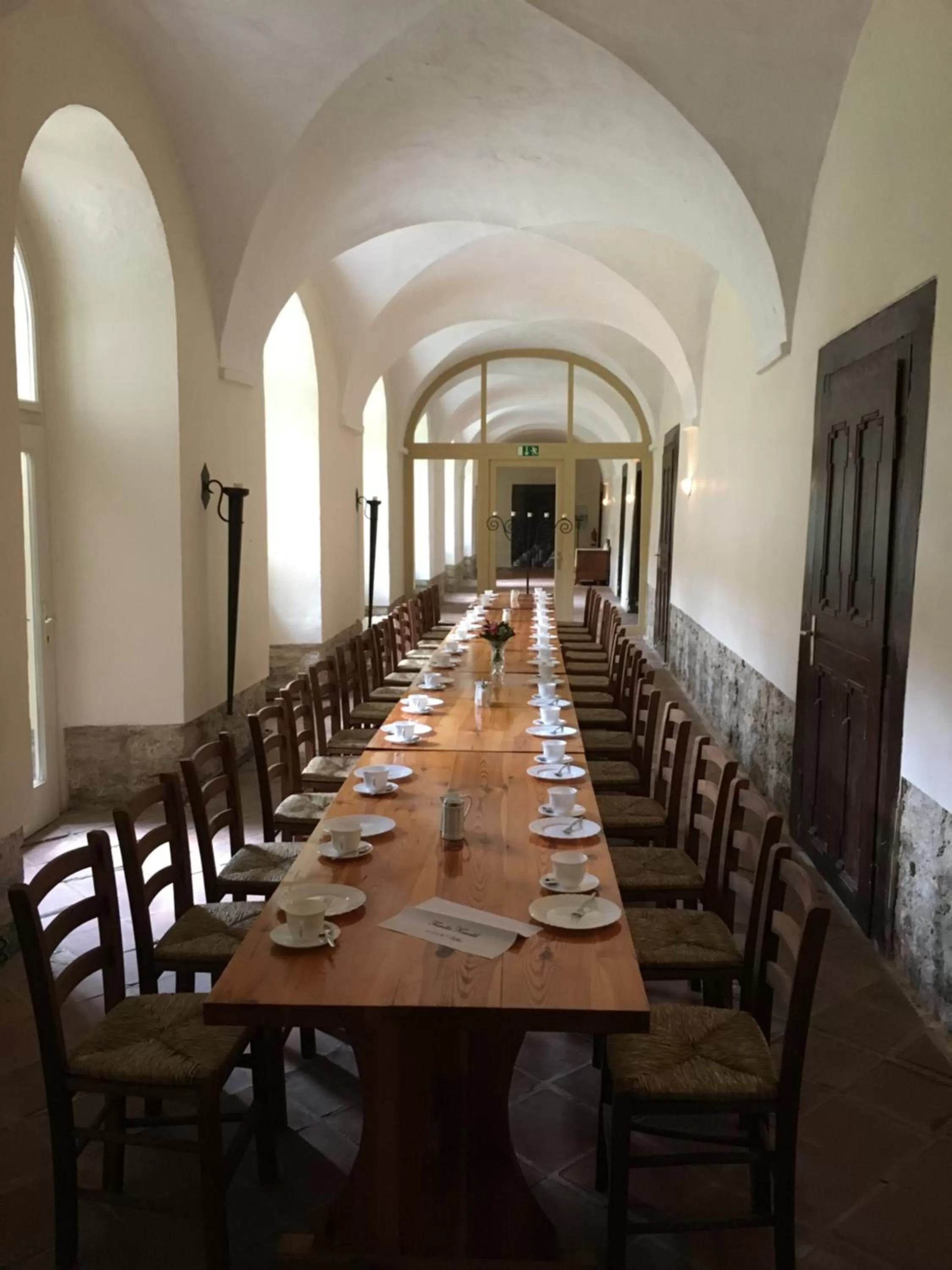 Restaurant/places to eat in Kloster Hedersleben