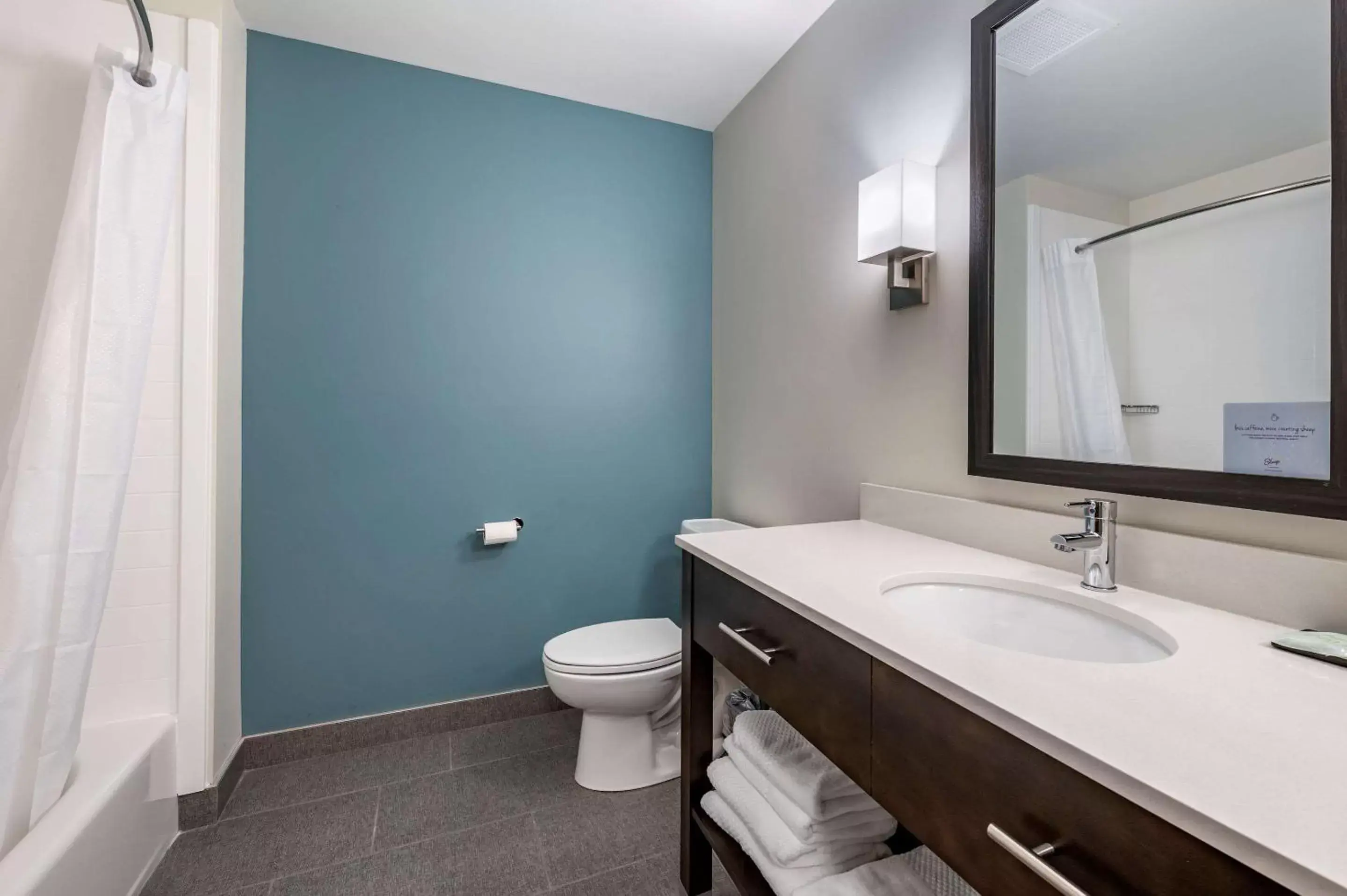 Bedroom in Sleep Inn Bedroom in Sleep Inn