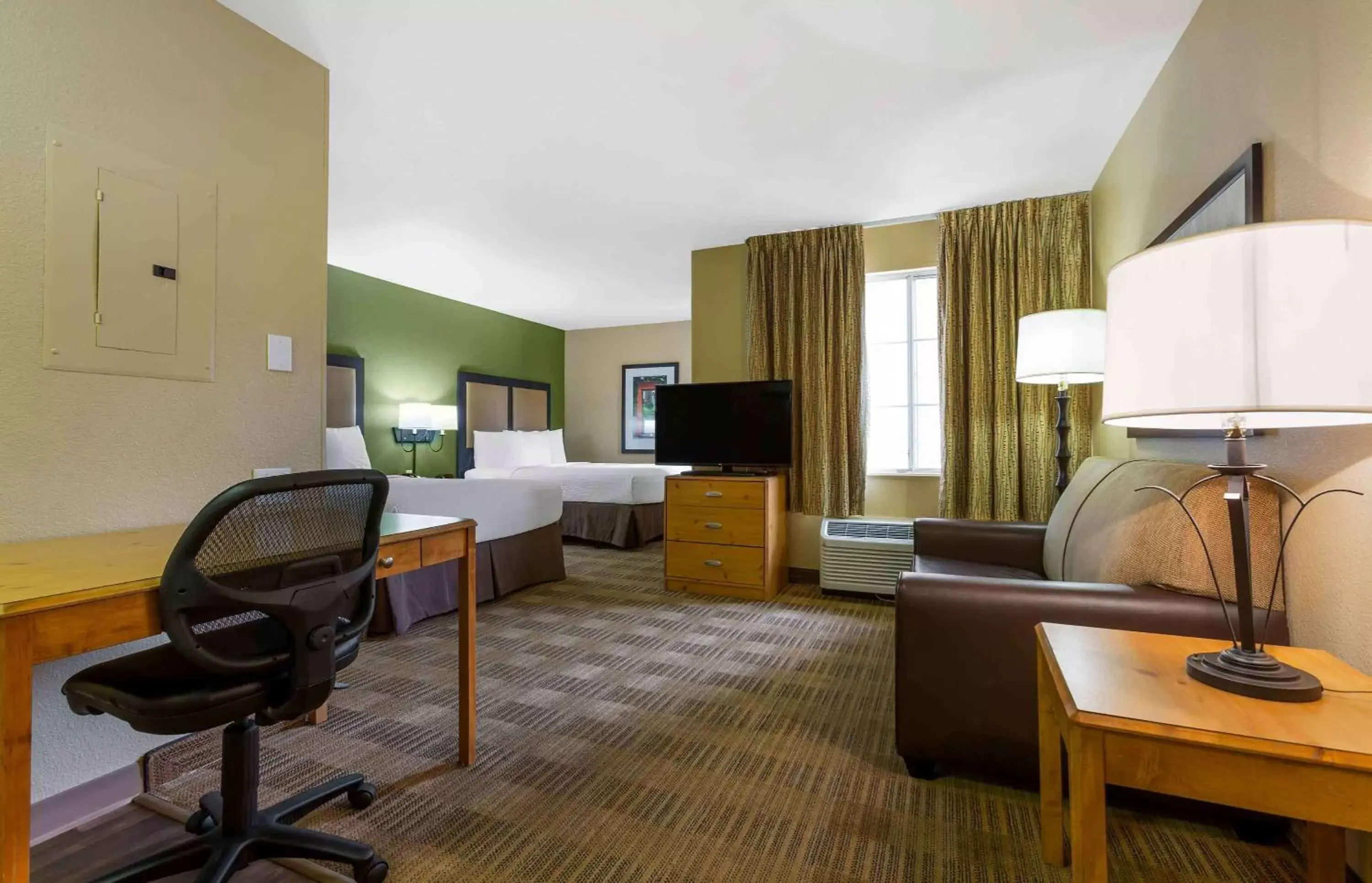 Bedroom, Seating Area in Extended Stay America Suites - Phoenix - Scottsdale