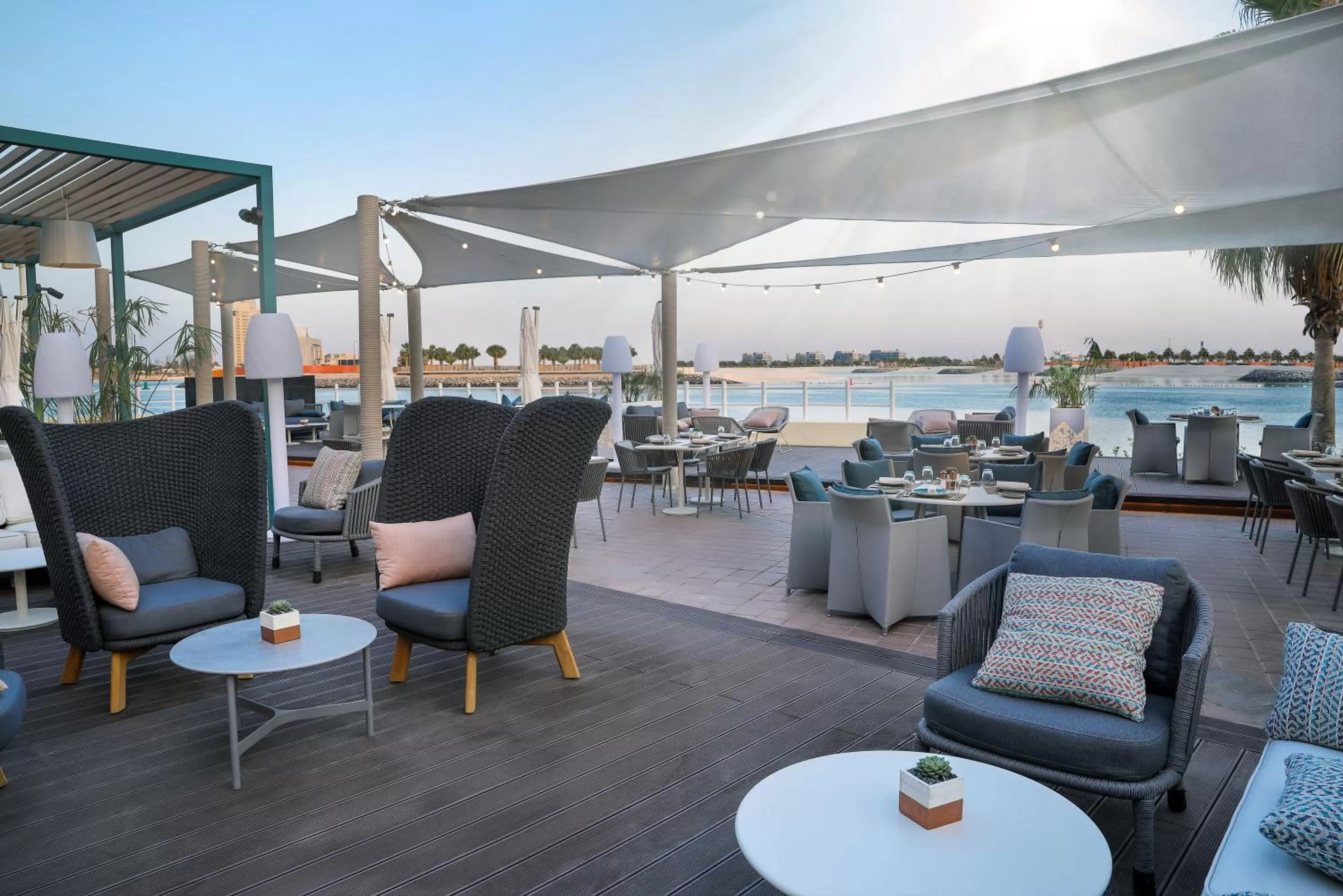 Restaurant/places to eat in Khalidiya Palace Rayhaan by Rotana, Abu Dhabi