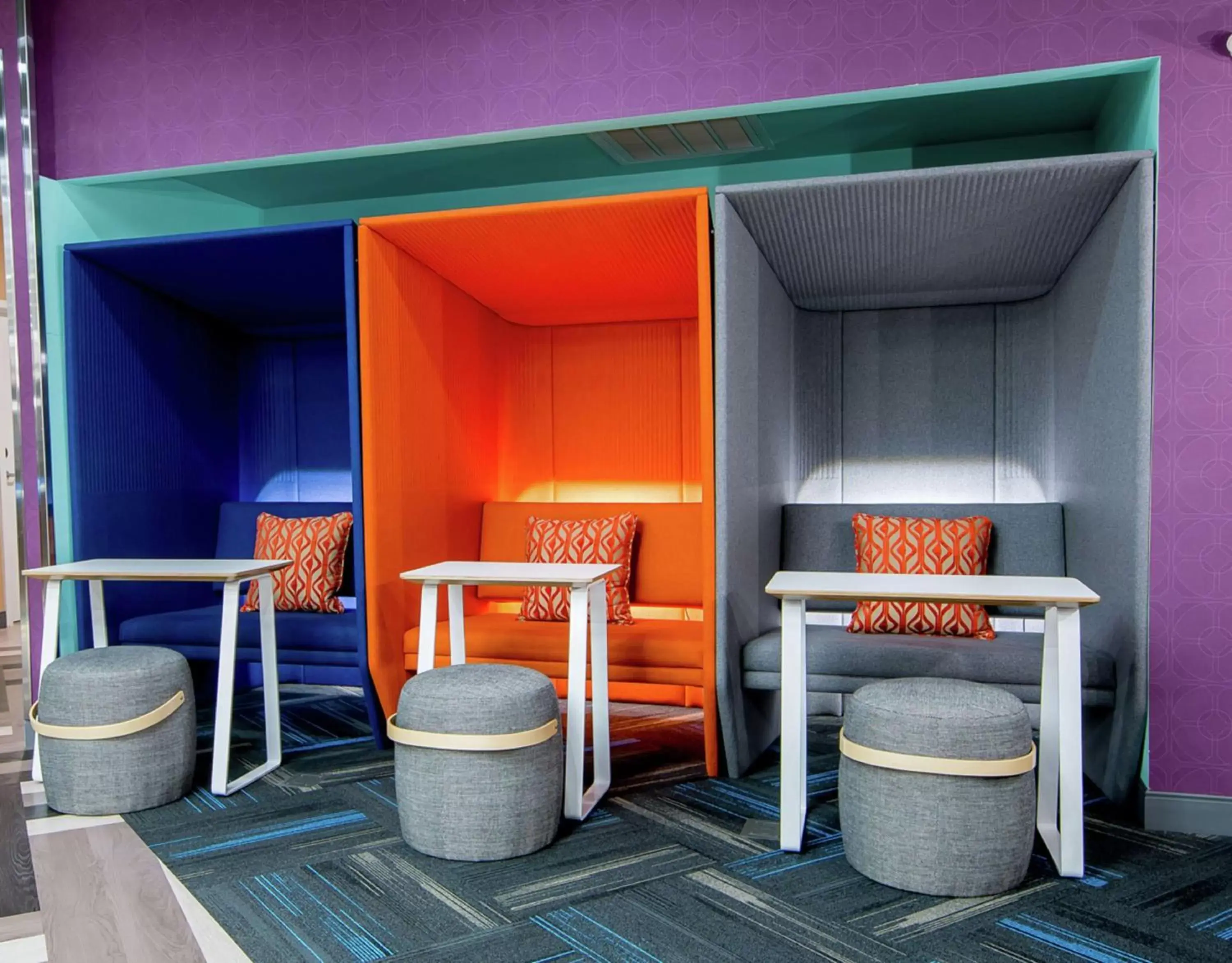 Lobby or reception in Tru by Hilton Lafayette River Ranch Lobby or reception in Tru by Hilton Lafayette River Ranch