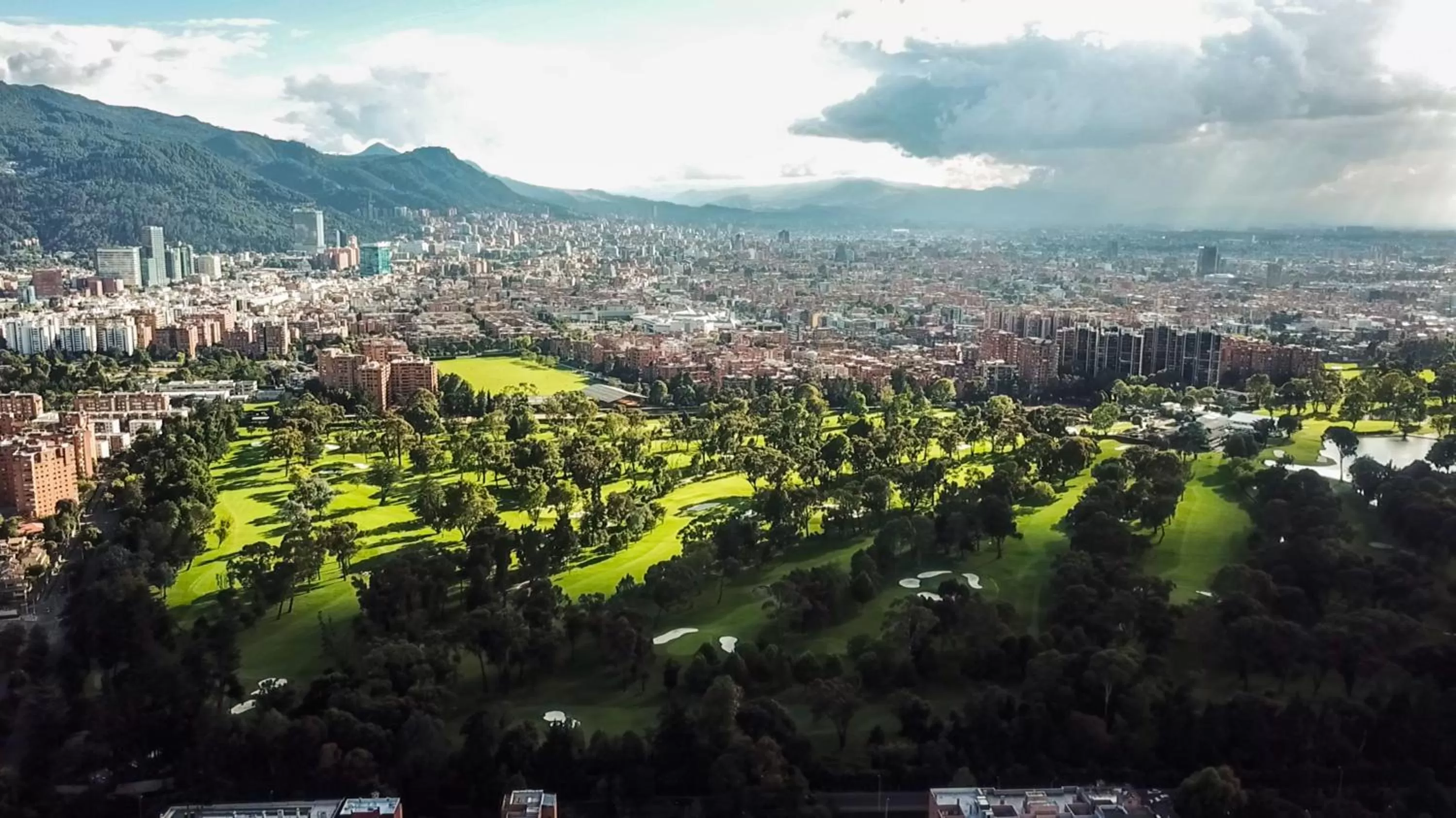 Balcony/Terrace in Hemma Bogotá Country Luxury Suites Hotel