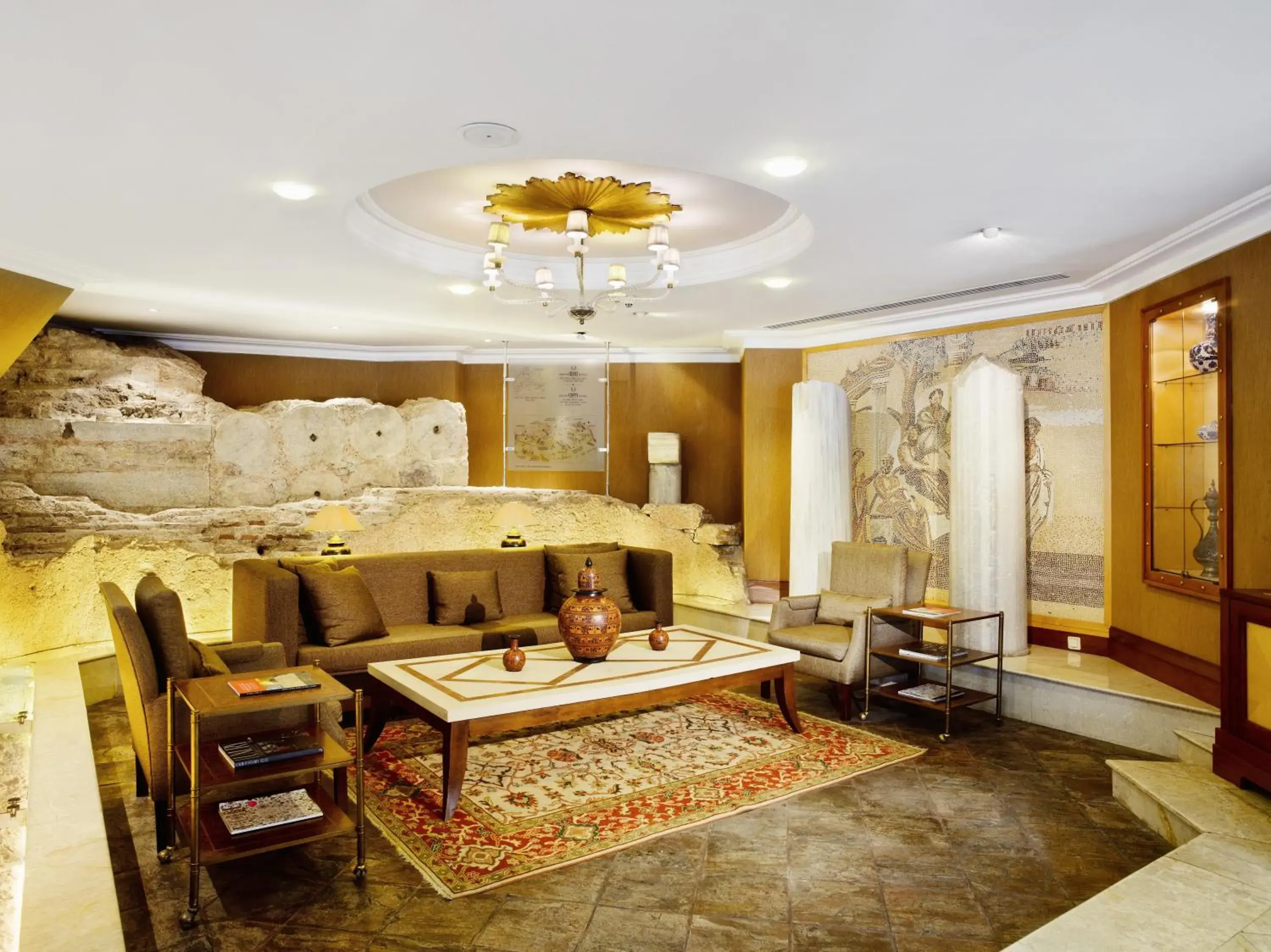 Lounge or bar, Seating Area in Eresin Hotels Sultanahmet - Boutique Class