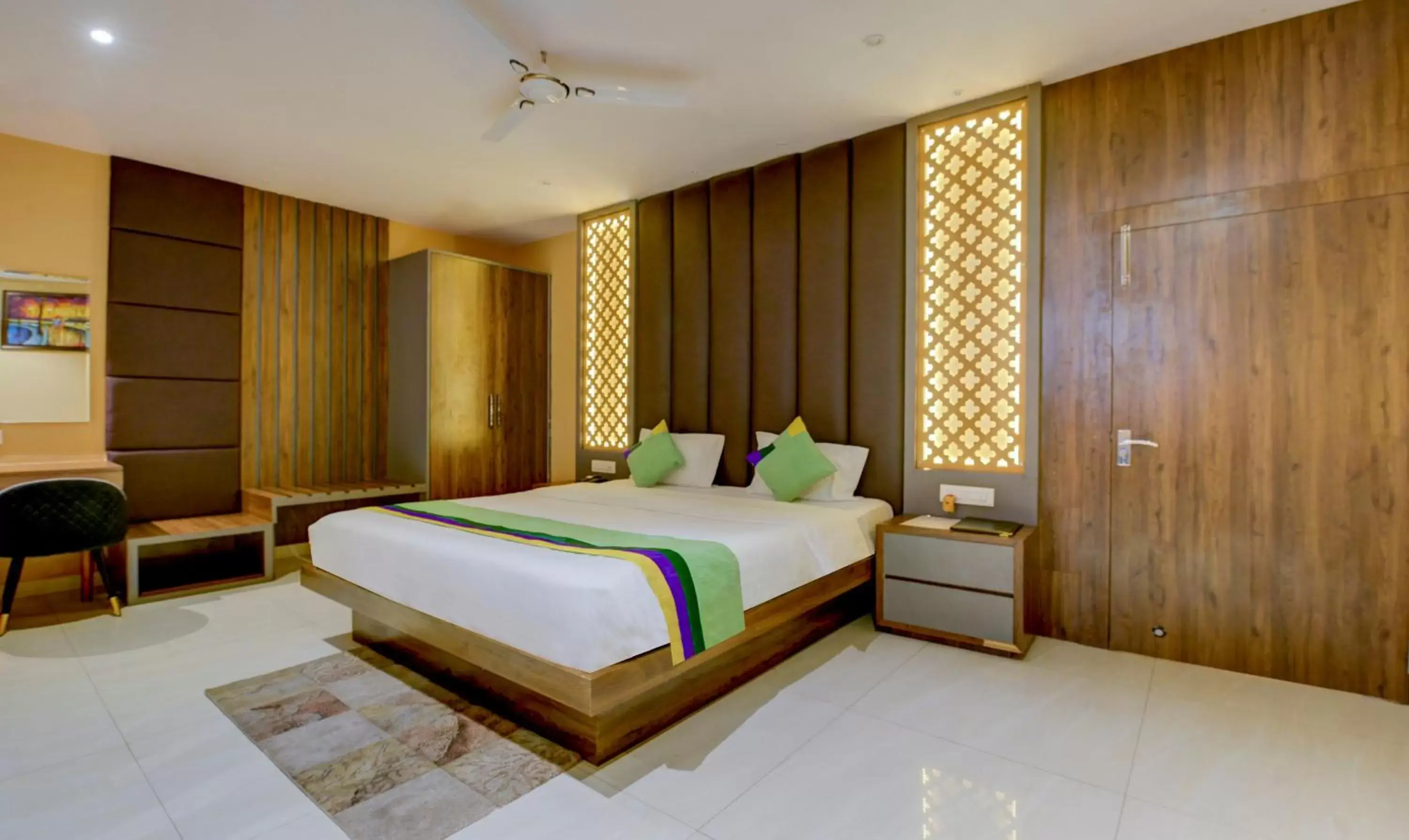 Bed in Treebo Trend Winsome Banquet And Resort