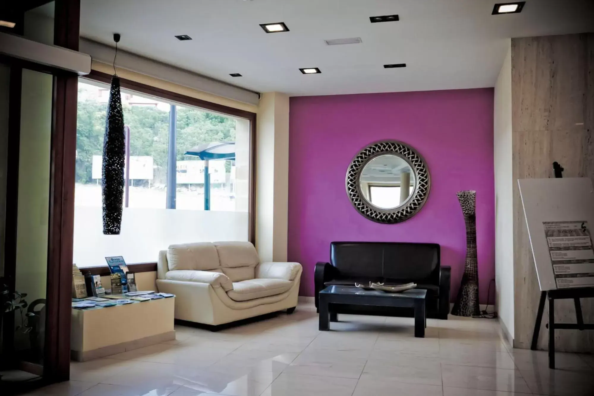 Lobby or reception in Hotel Campos de Baeza Lobby or reception in Hotel Campos de Baeza