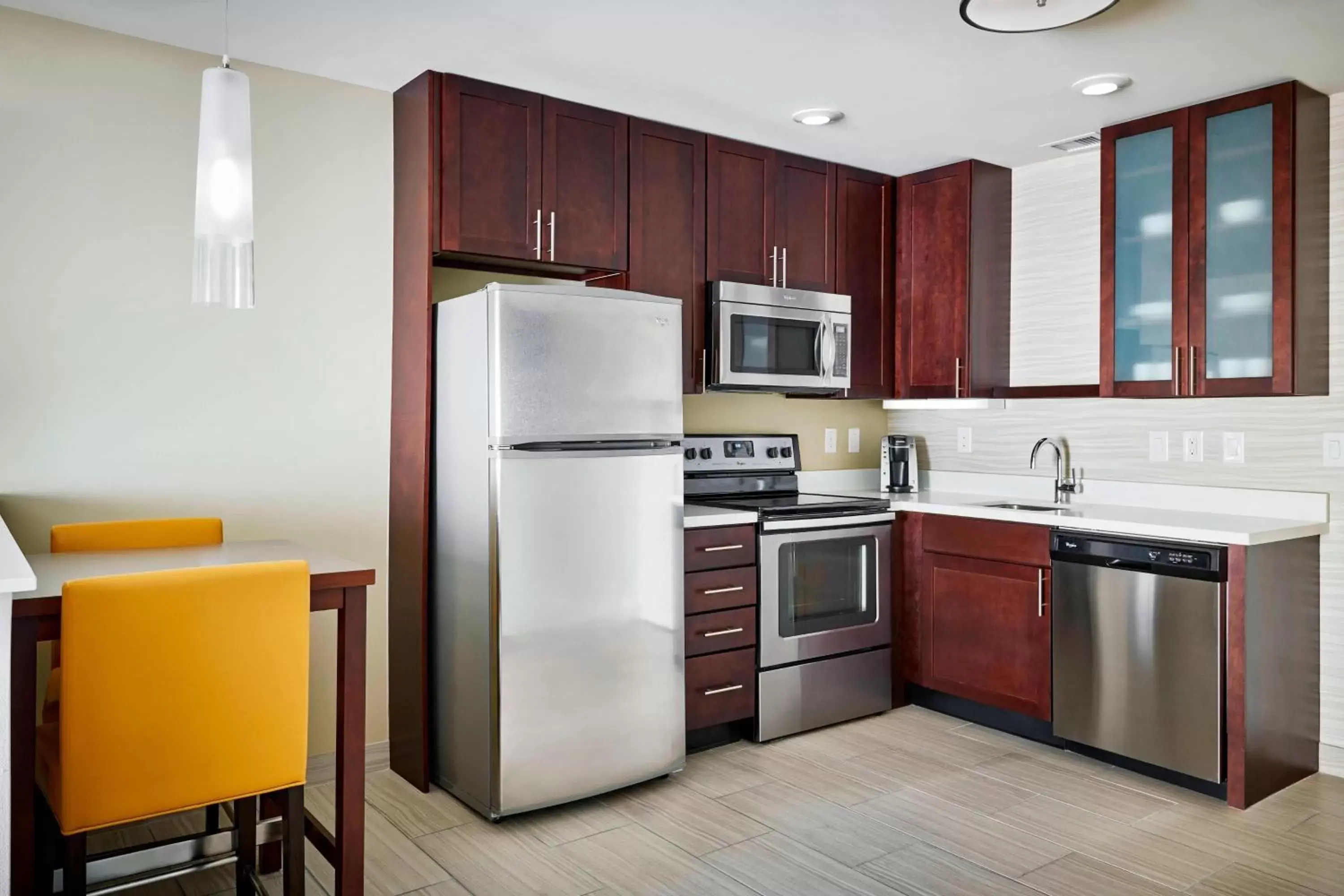 Photo of the whole room, Kitchen/Kitchenette in Residence Inn by Marriott Ocean City