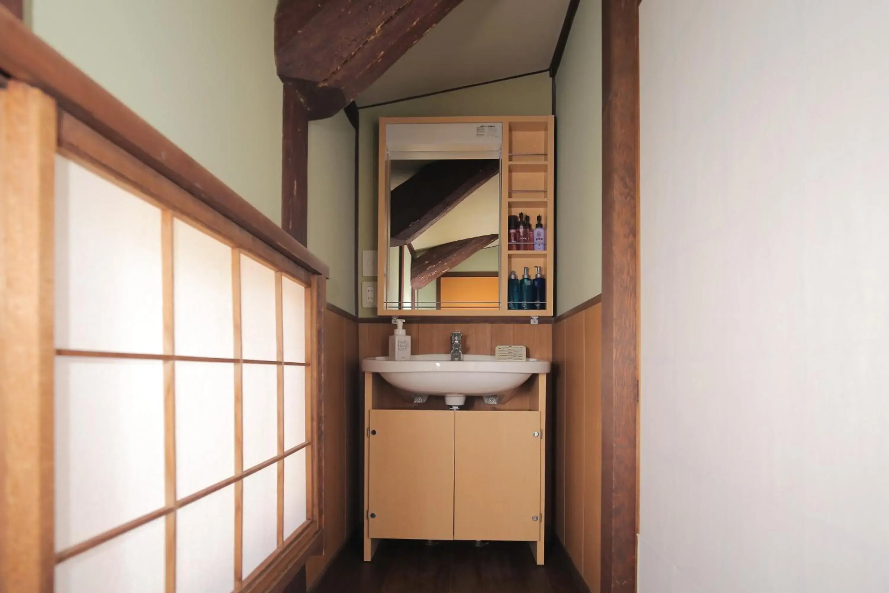 Photo of the whole room, Bathroom in Ryori Ryokan Tsurugata Hotel