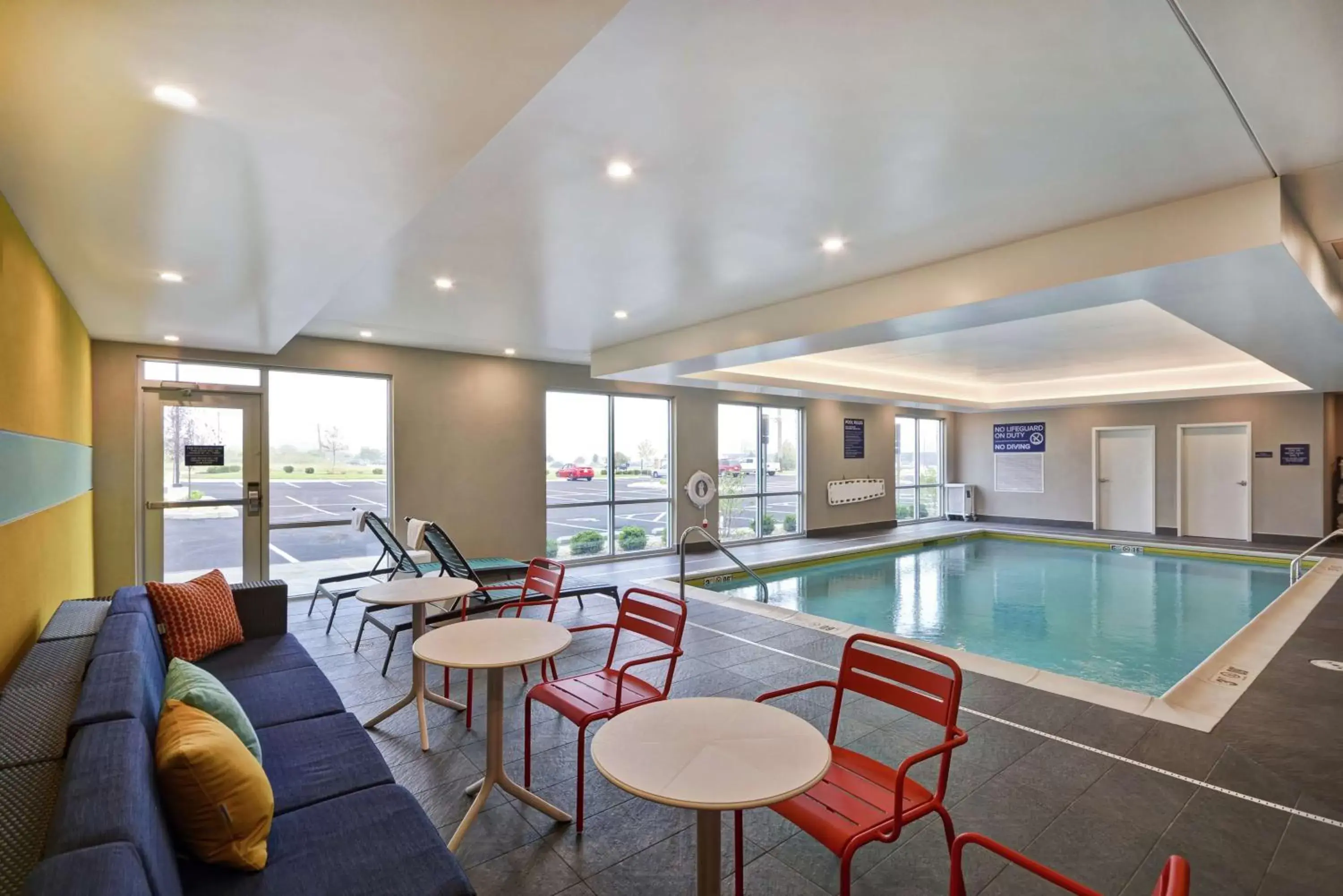 Pool view in Tru By Hilton Beavercreek Dayton Pool view in Tru By Hilton Beavercreek Dayton