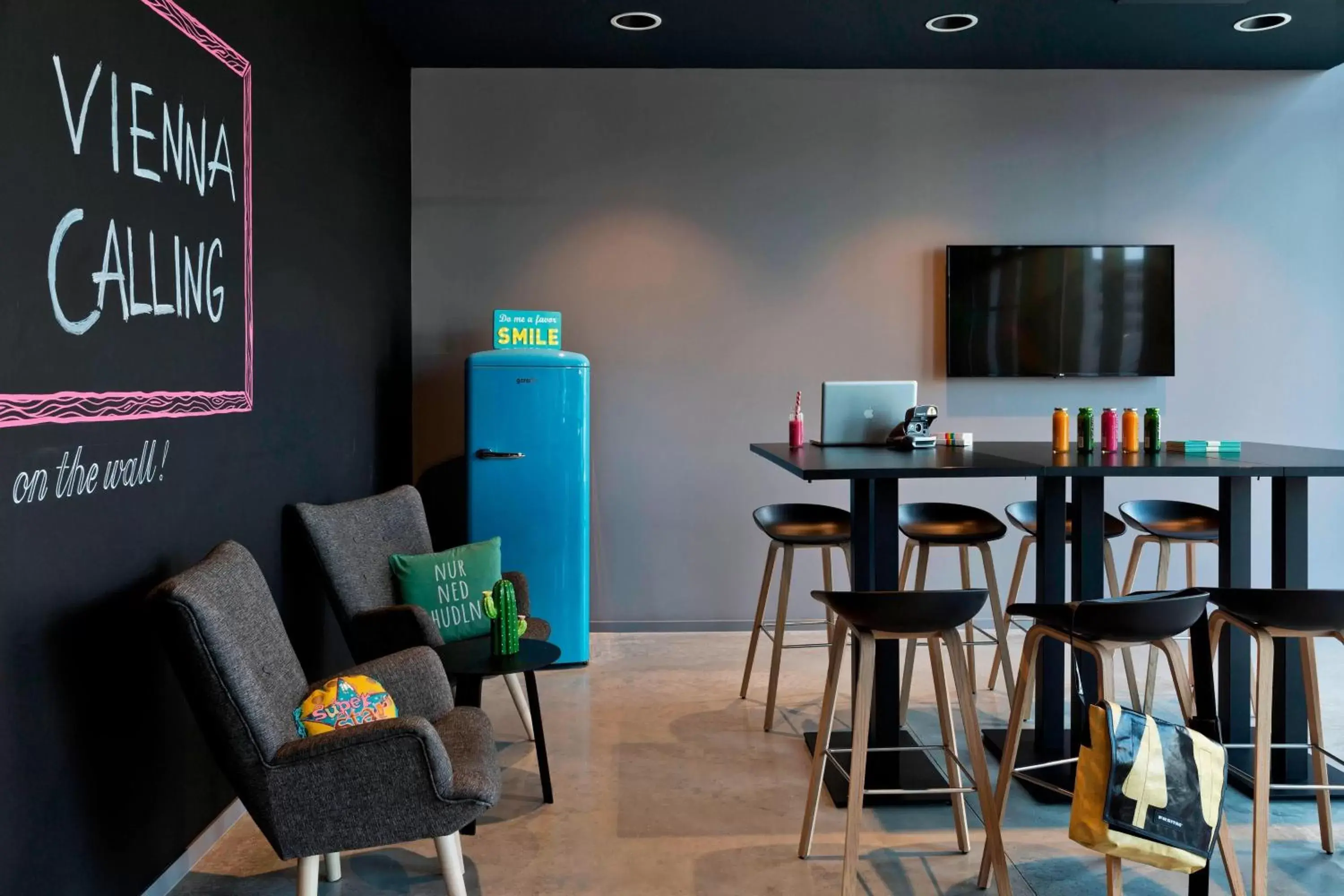 Meeting/conference room in MOXY Vienna Airport