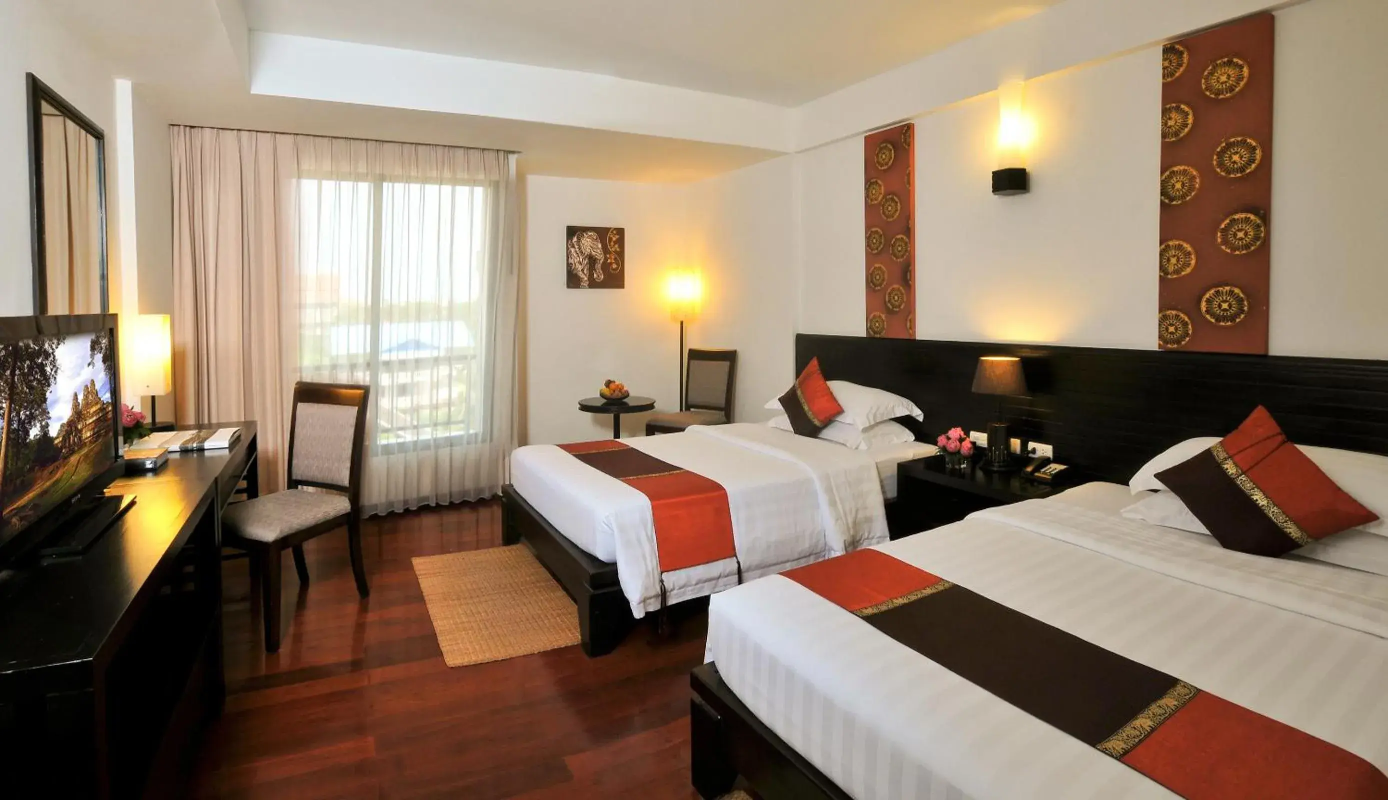 Bedroom, Bed in Tara Angkor Hotel