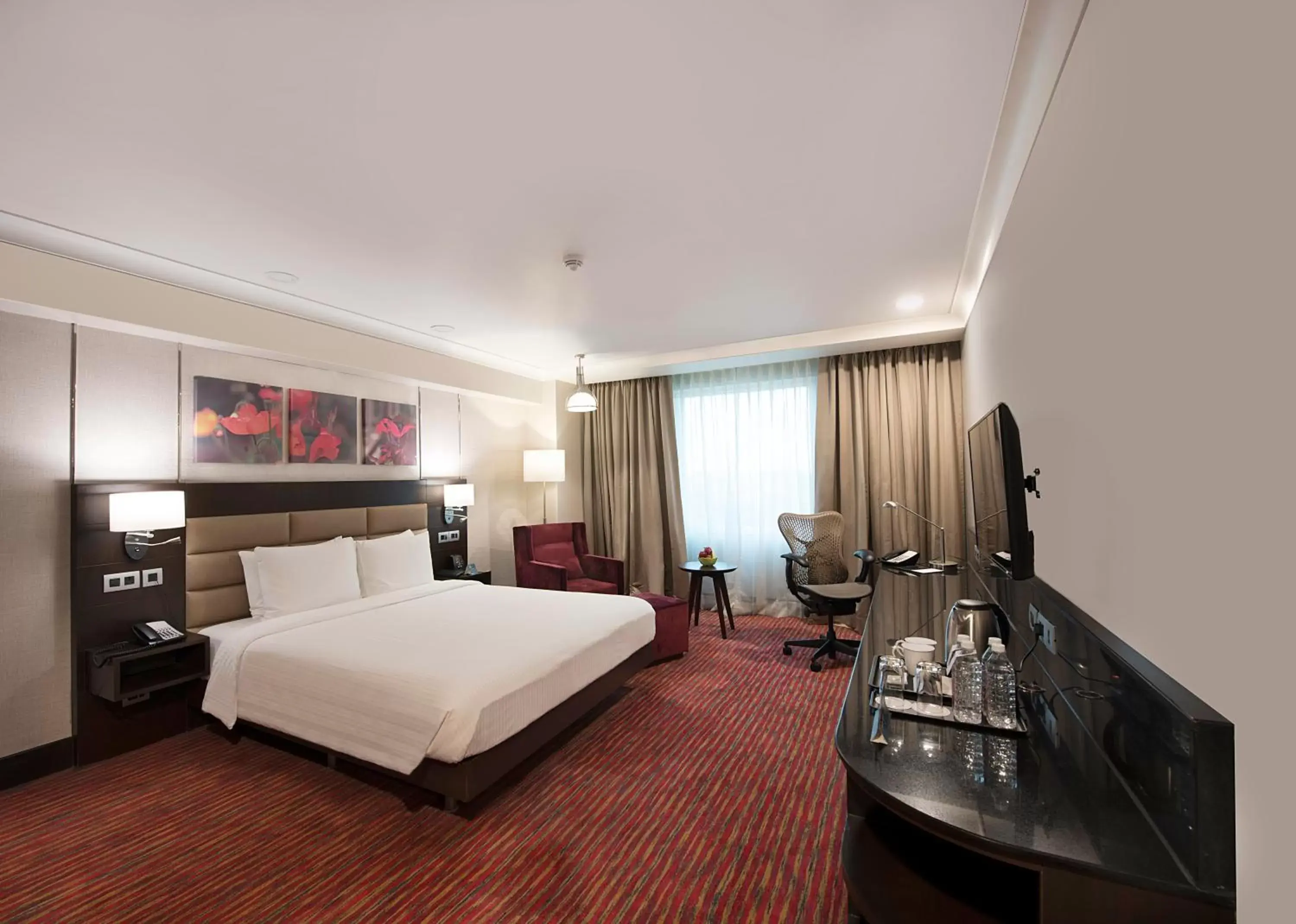 Bedroom in Hilton Garden Inn New Delhi/Saket