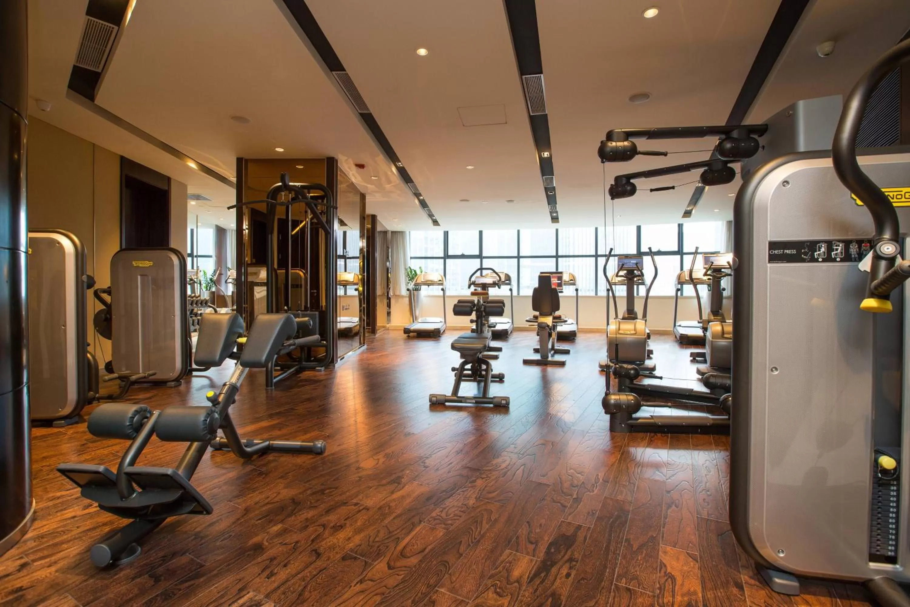 Fitness centre/facilities in Courtyard by Marriott Hangzhou Qianjiang