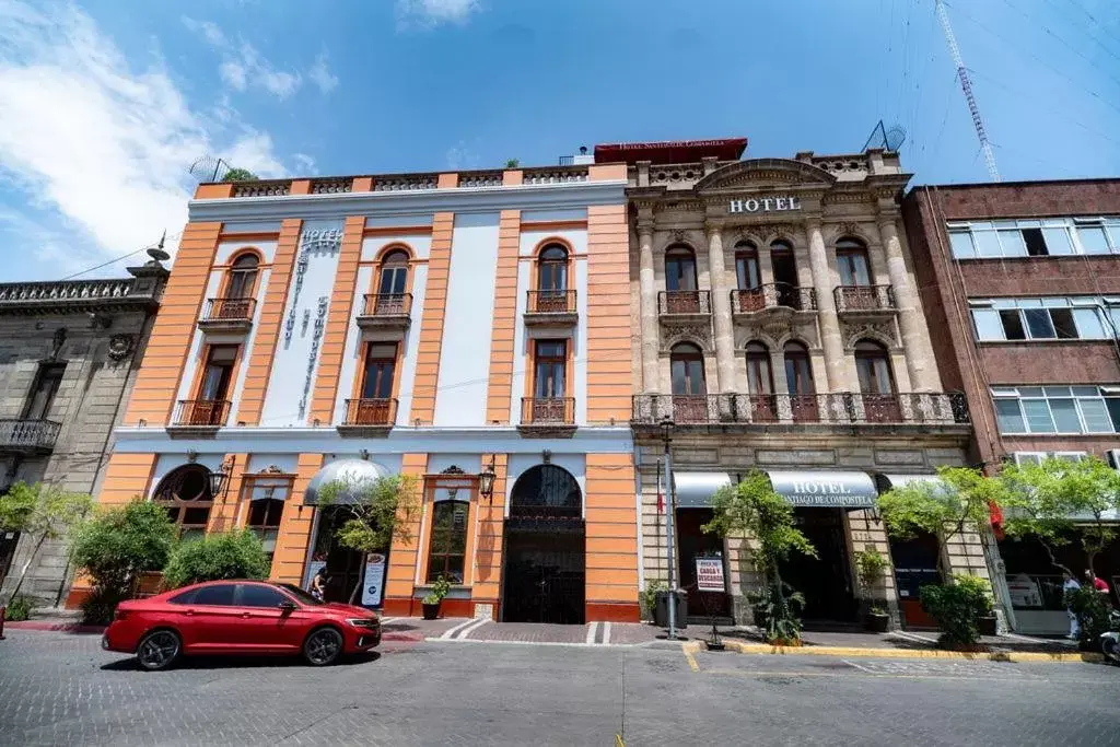 Property Building in Hotel Santiago De Compostela - Guadalajara Centro Historico