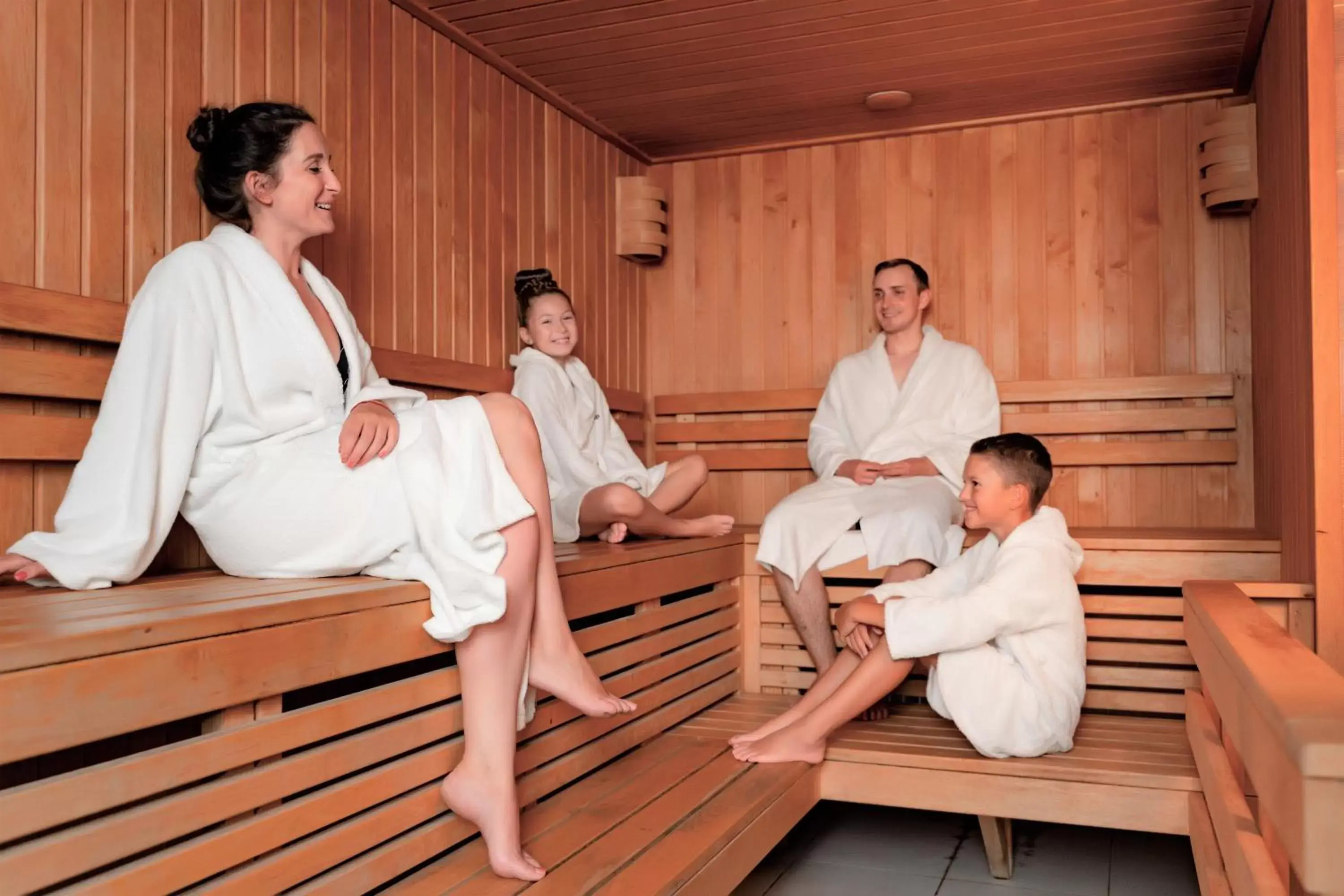 Sauna in Wellton Centrum Hotel & SPA