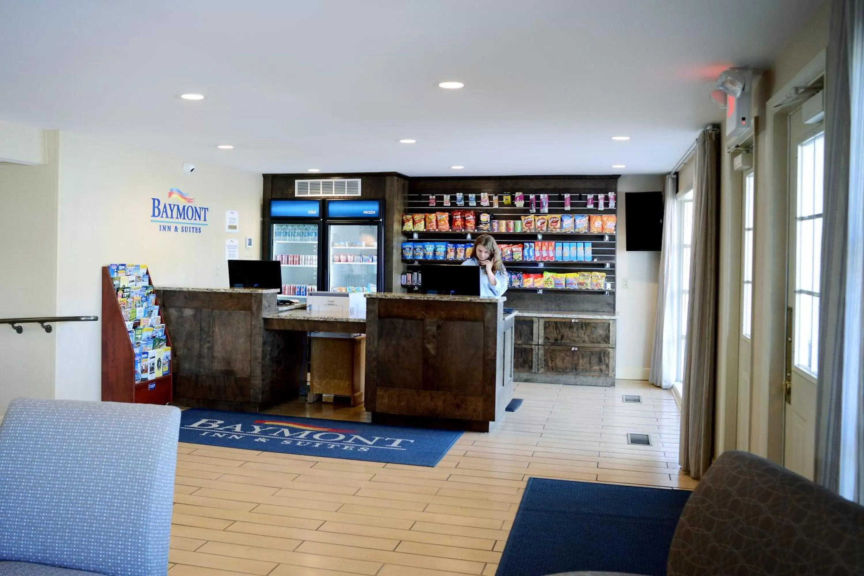 Lobby or reception in Baymont by Wyndham St. Ignace Lakefront