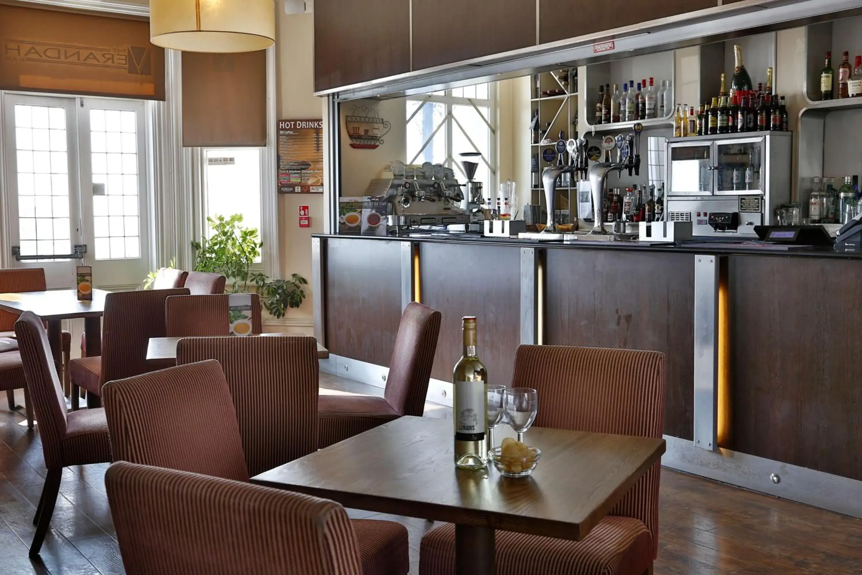 Lounge or bar, Restaurant/Places to Eat in Best Western York House Hotel