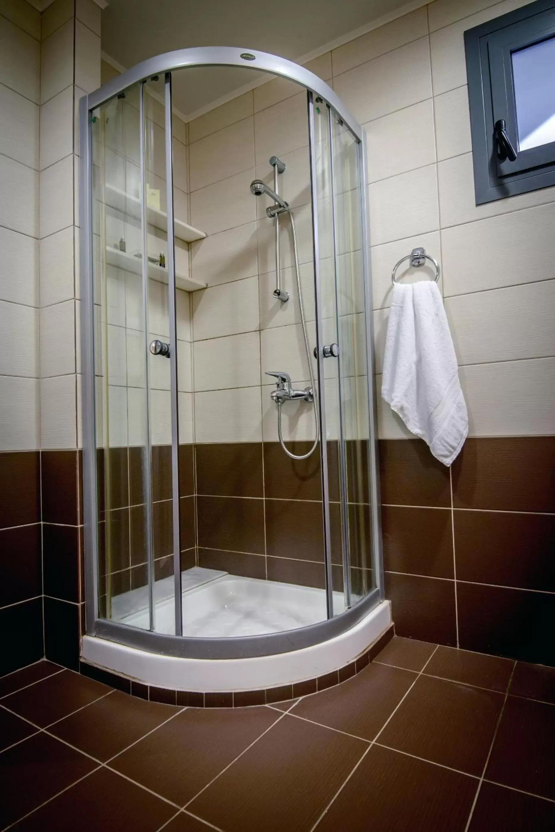 Bathroom in Iraklion Hotel