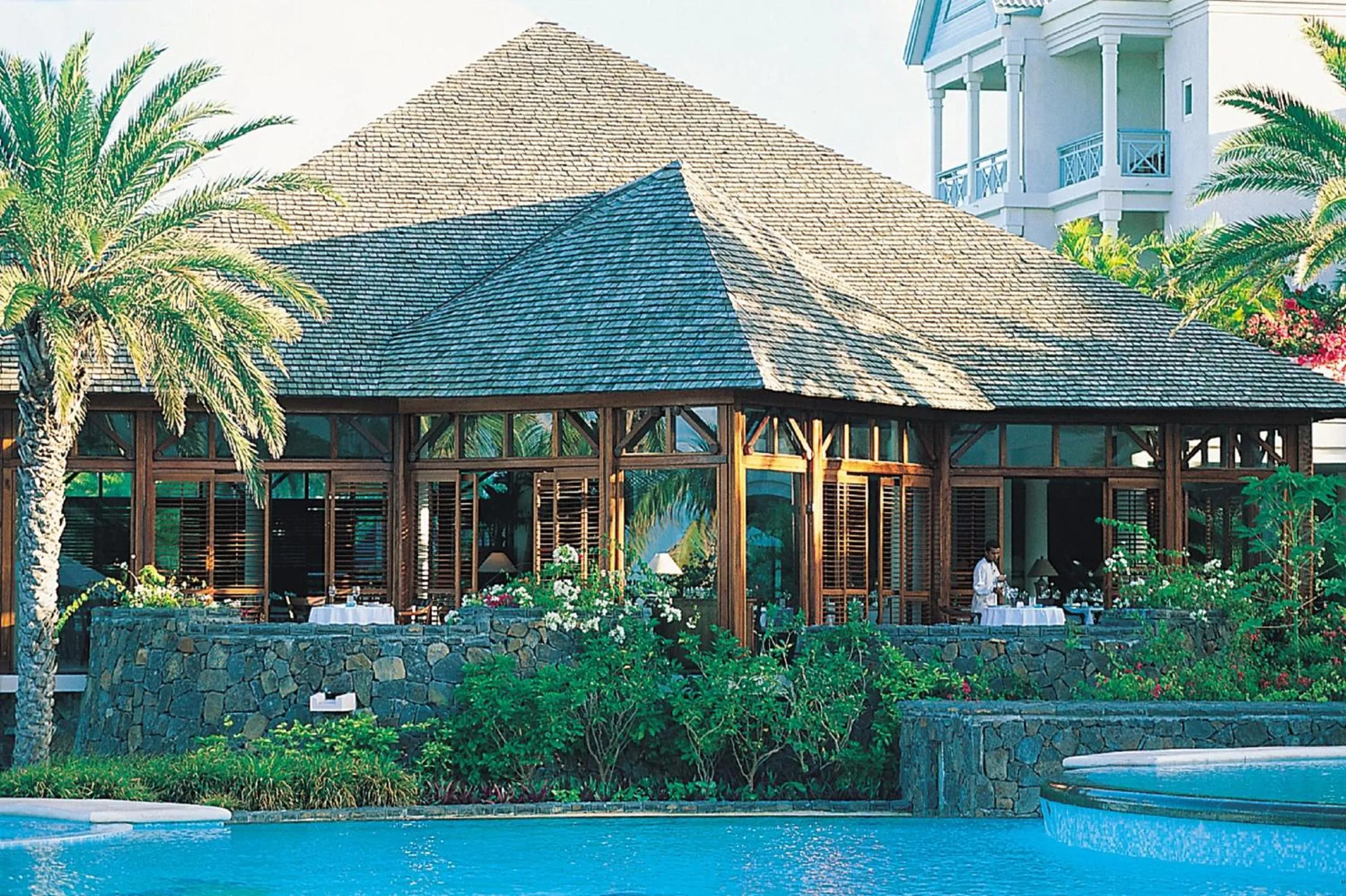Restaurant/places to eat in The Residence Mauritius