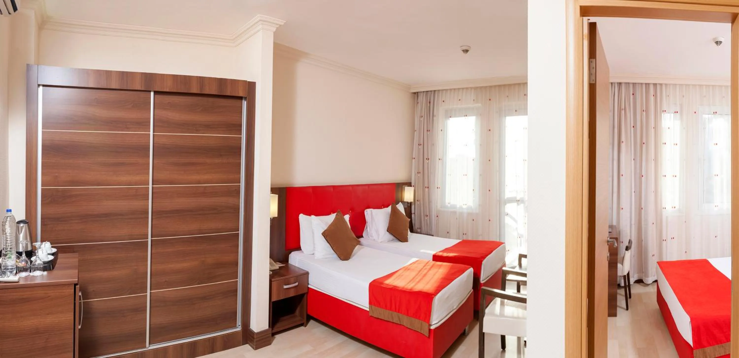 Bed in Side Kum Hotel