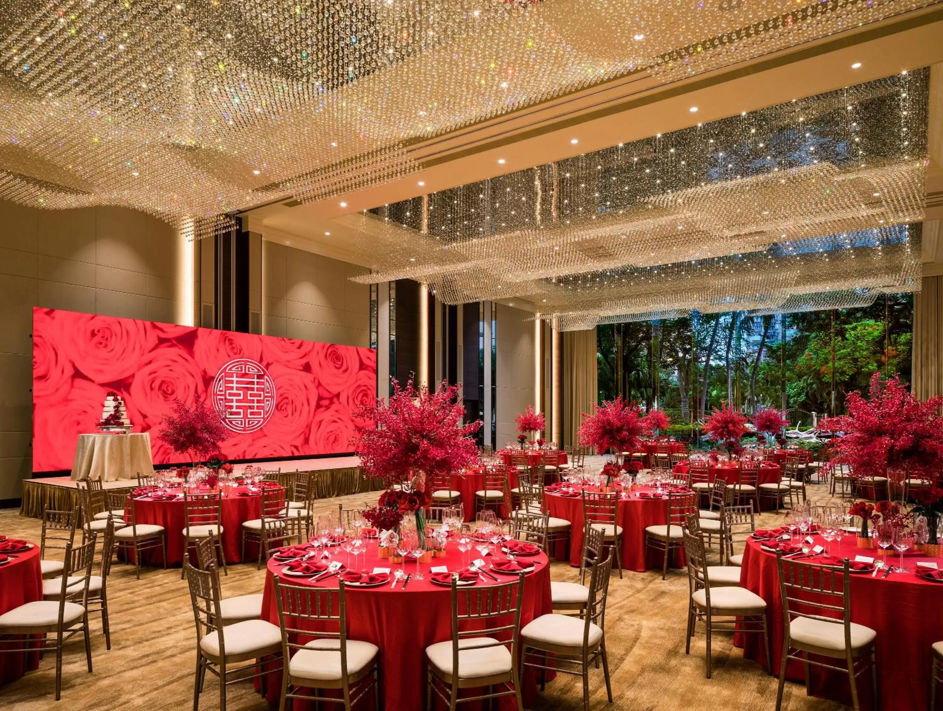 Banquet/Function facilities, Restaurant/Places to Eat in Hong Kong Gold Coast Hotel