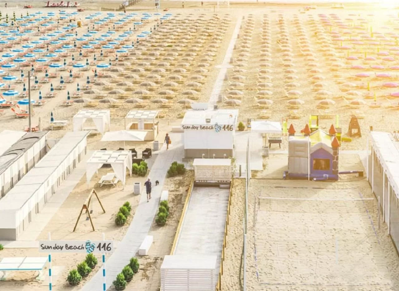 Beach in Residence Millennium