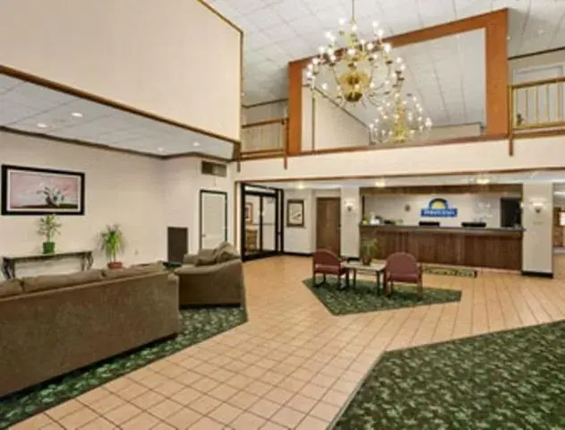 Lobby or reception, Lobby/Reception in Days Inn by Wyndham Madisonville