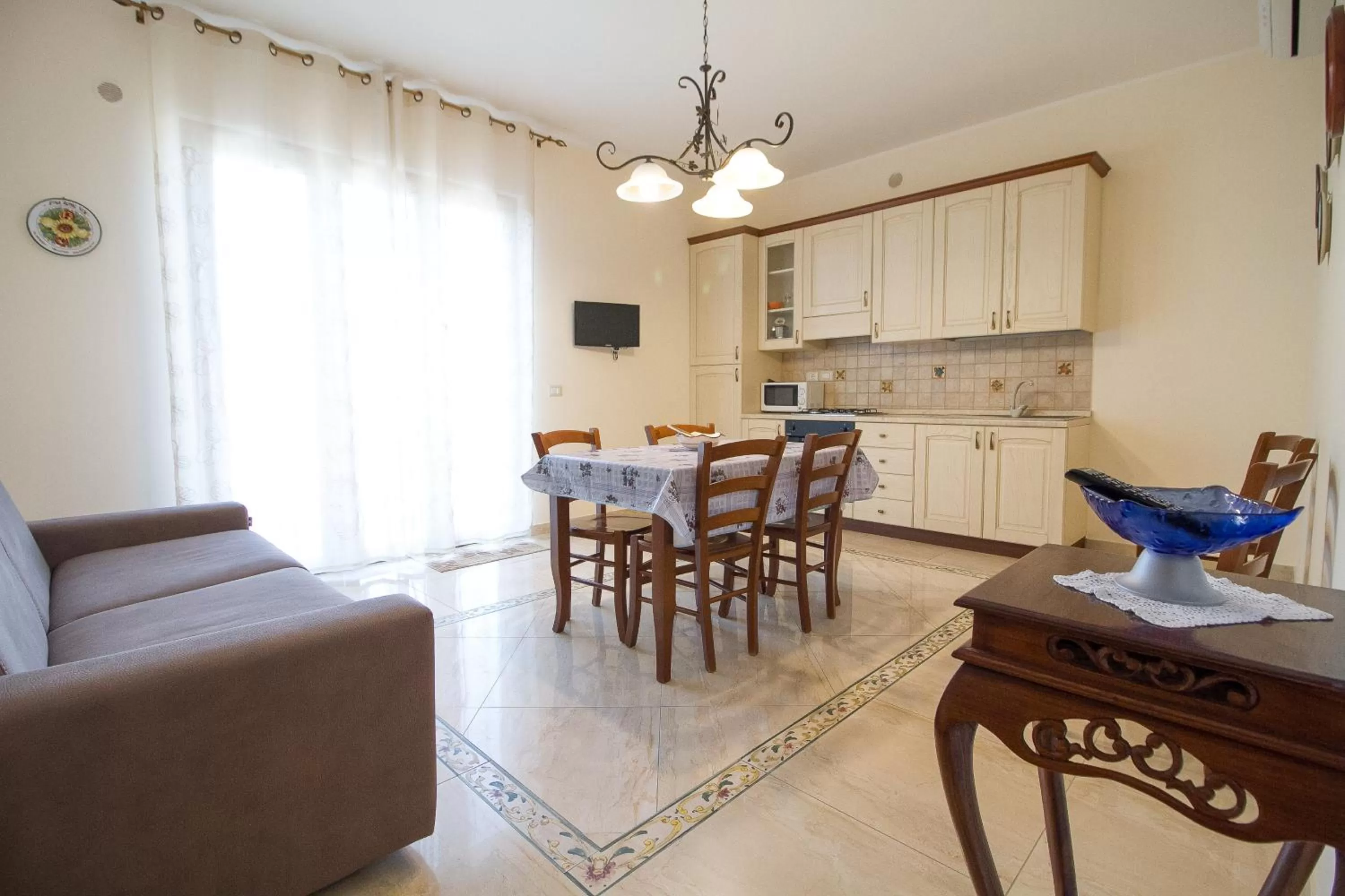 Living room in Etna Royal View