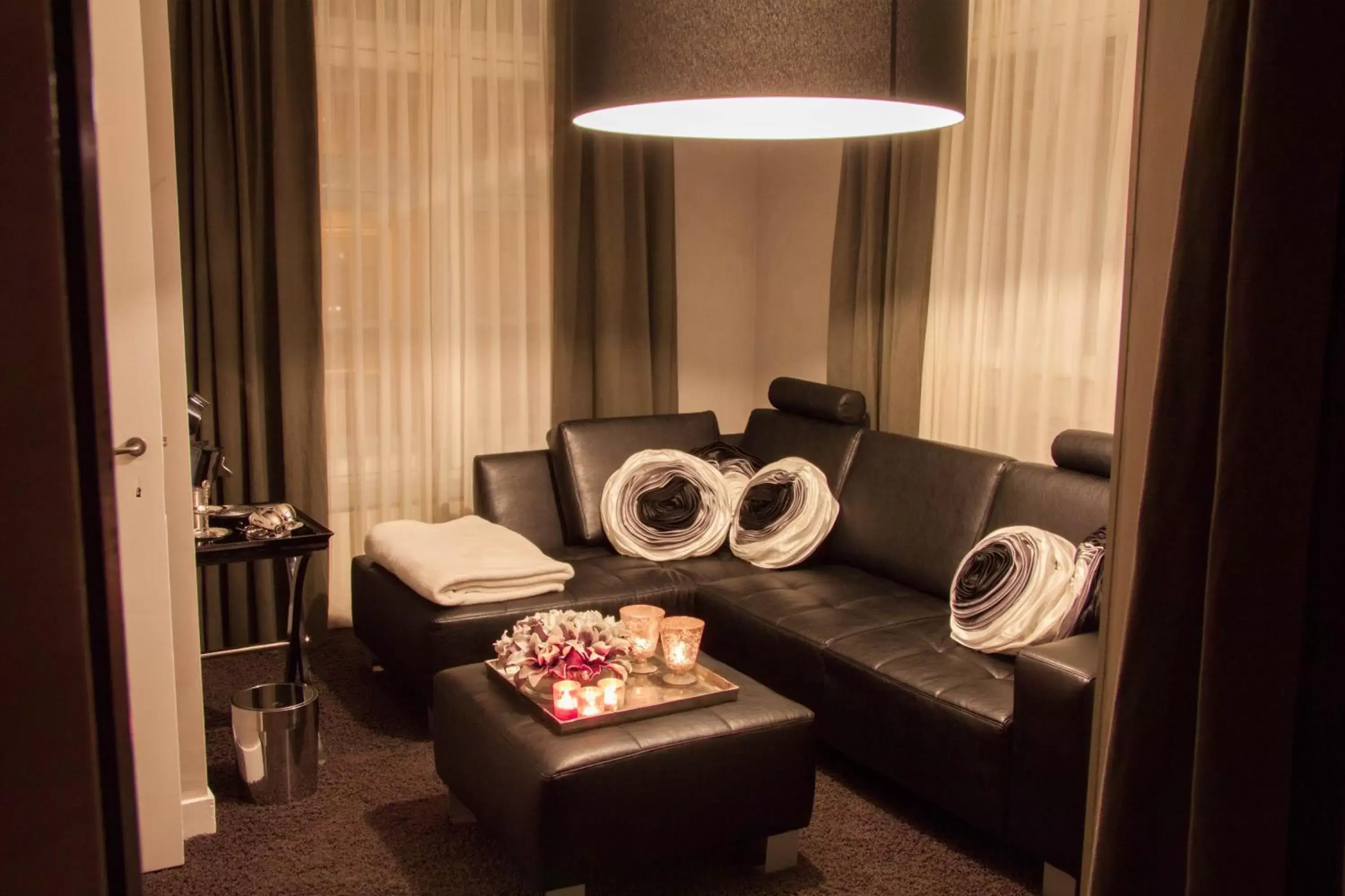 Living room, Seating Area in Huis van Bewaring