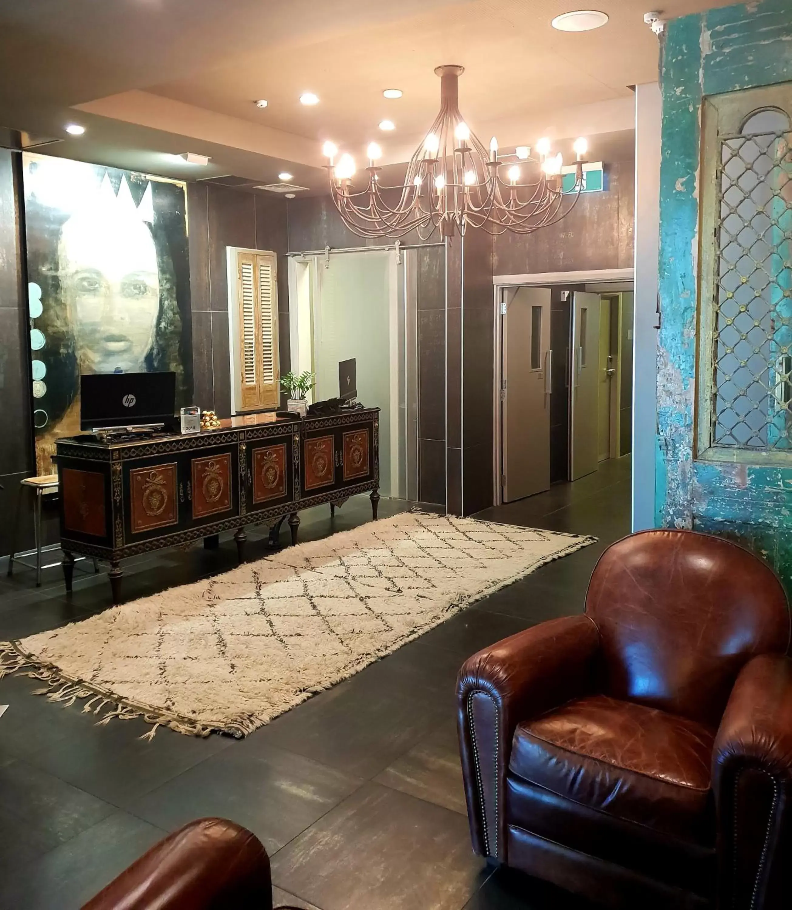 King and Queen Hotel Suites King and Queen Hotel Suites