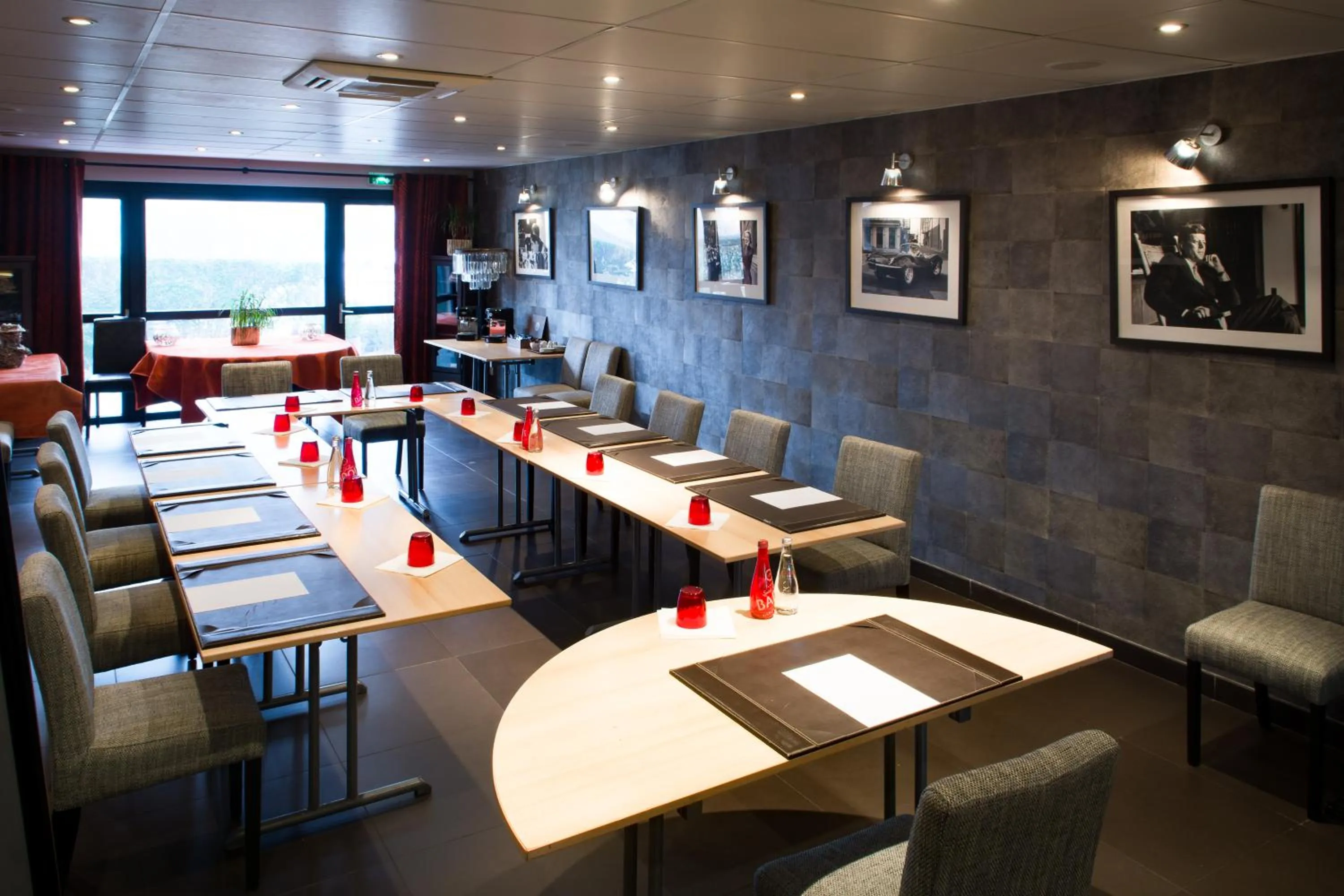 Banquet/Function facilities in Hotel Acadie Eragny