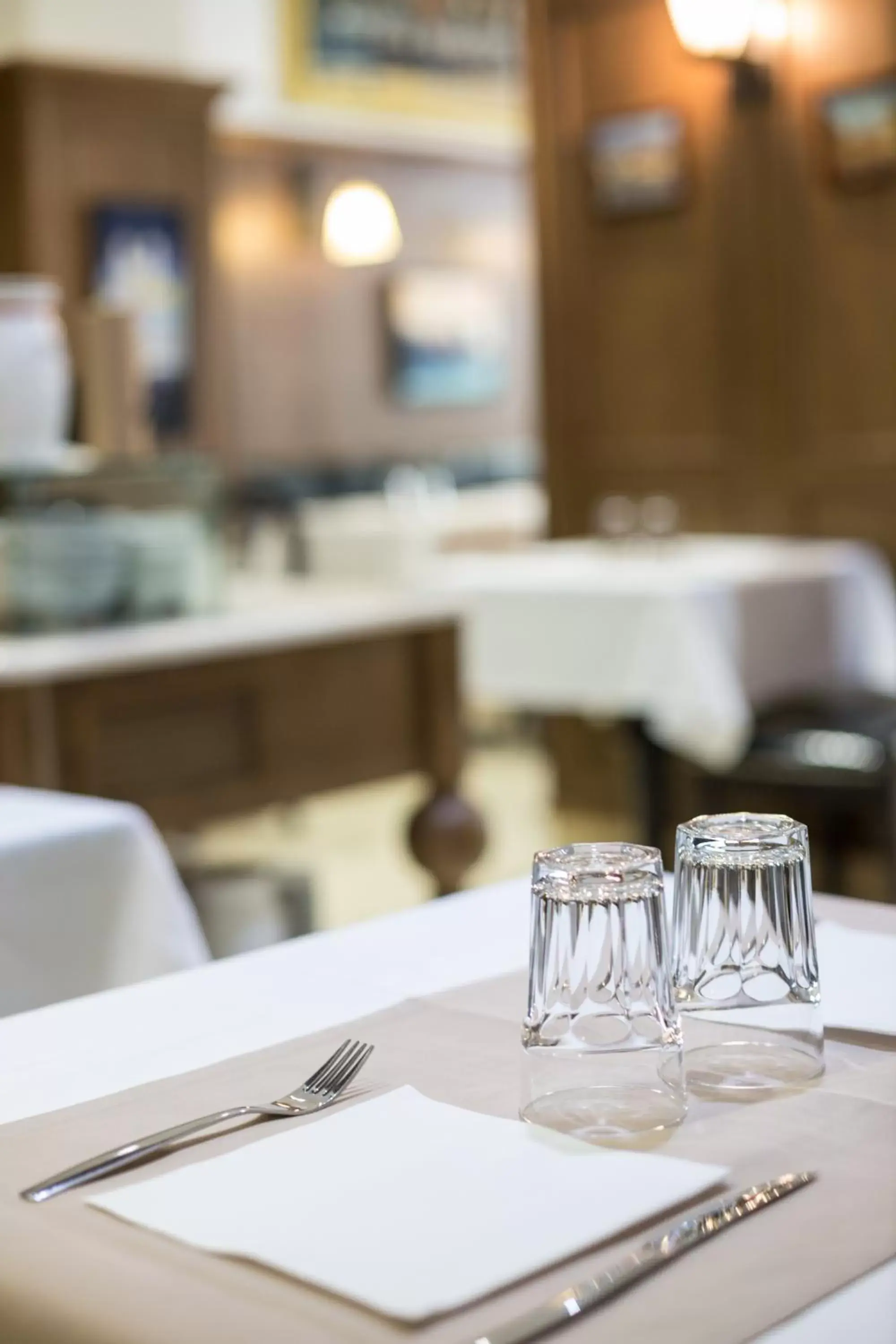 Restaurant/Places to Eat in Hôtel Les Voyageurs