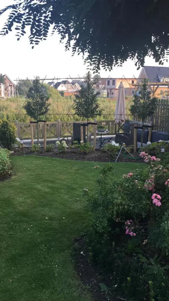 Garden in B&B De Singel